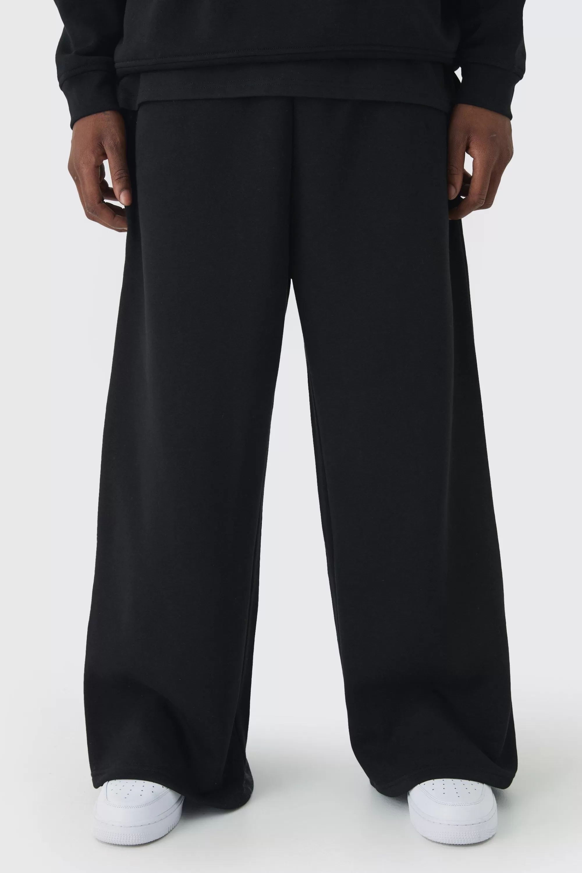 boohooMAN 330GSM Extreme Wide Leg Basic Jogger | UK