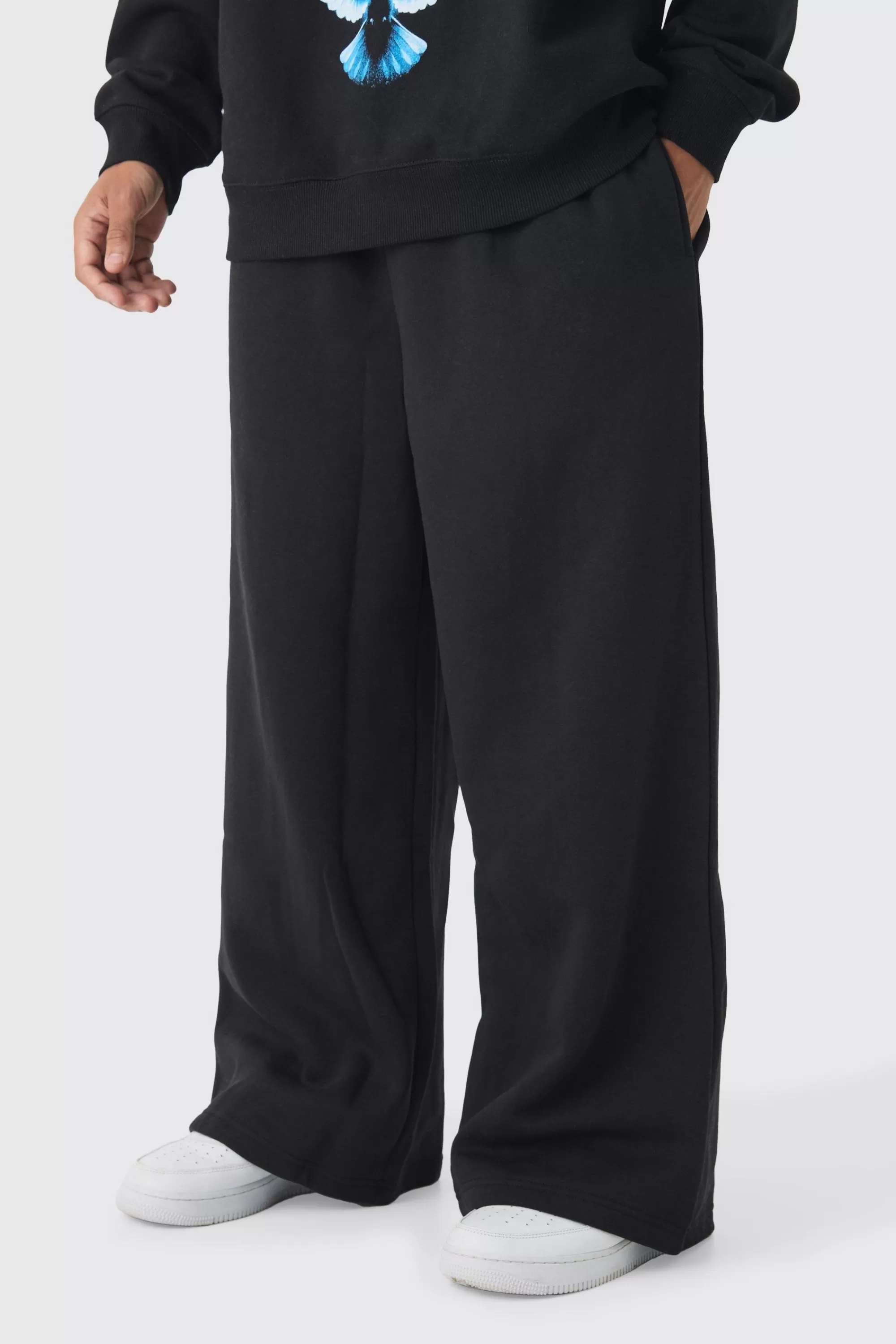boohooMAN 330GSM Extreme Wide Leg Basic Jogger | UK