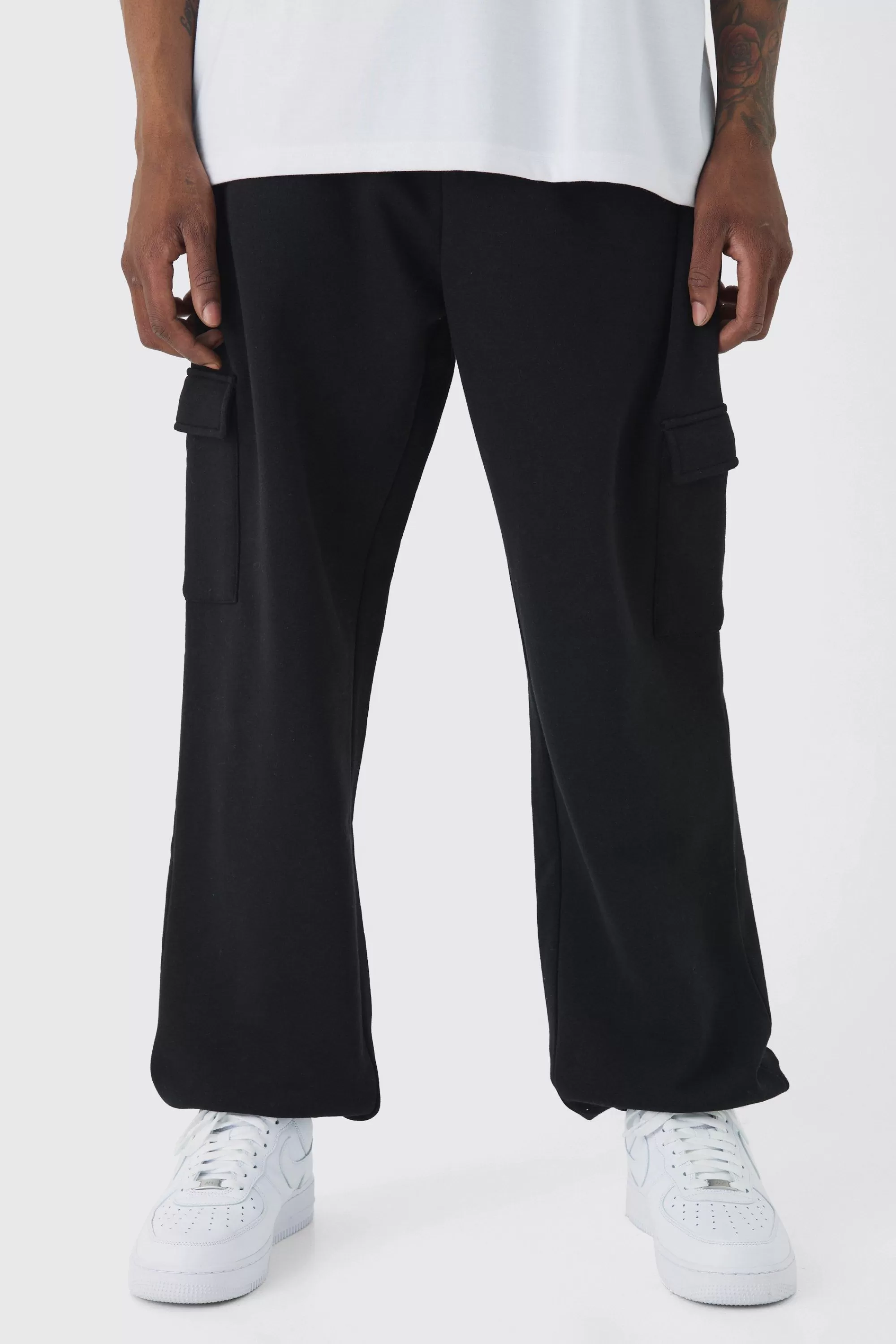 boohooMAN 330GSM Oversized Fit Basic Cargo Jogger | UK