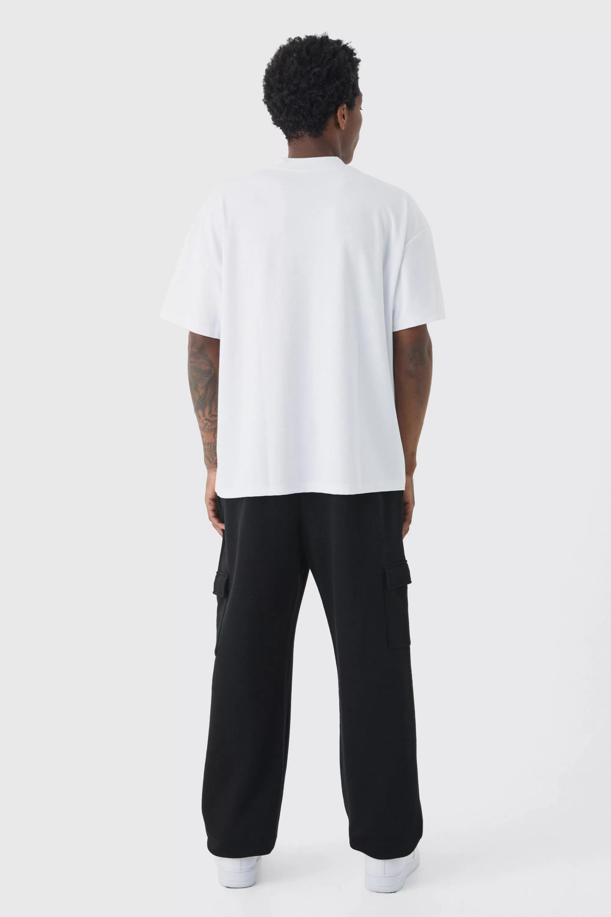 boohooMAN 330GSM Oversized Fit Basic Cargo Jogger | UK