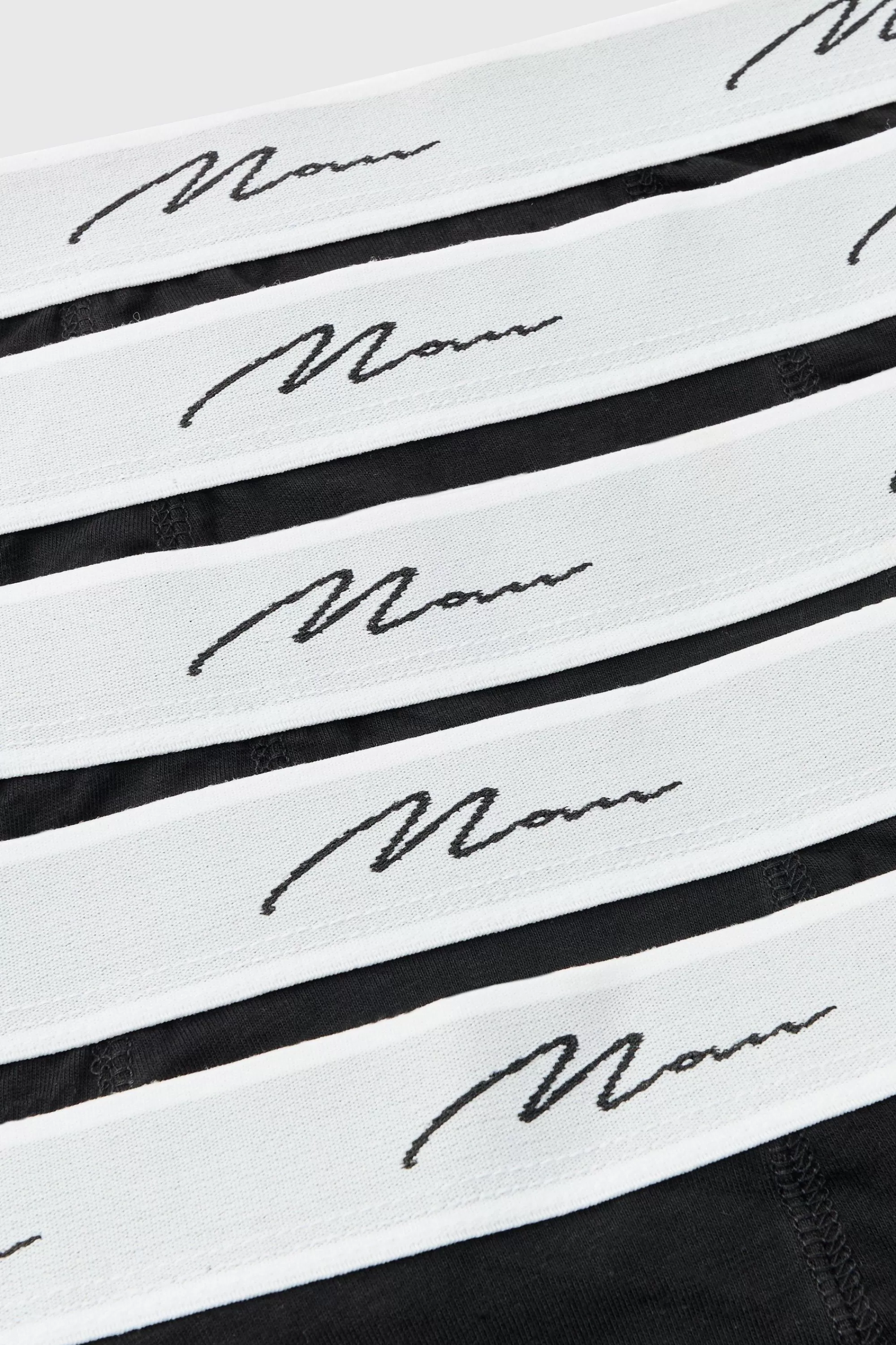boohooMAN 5 Pack Man Signature Trunks | UK