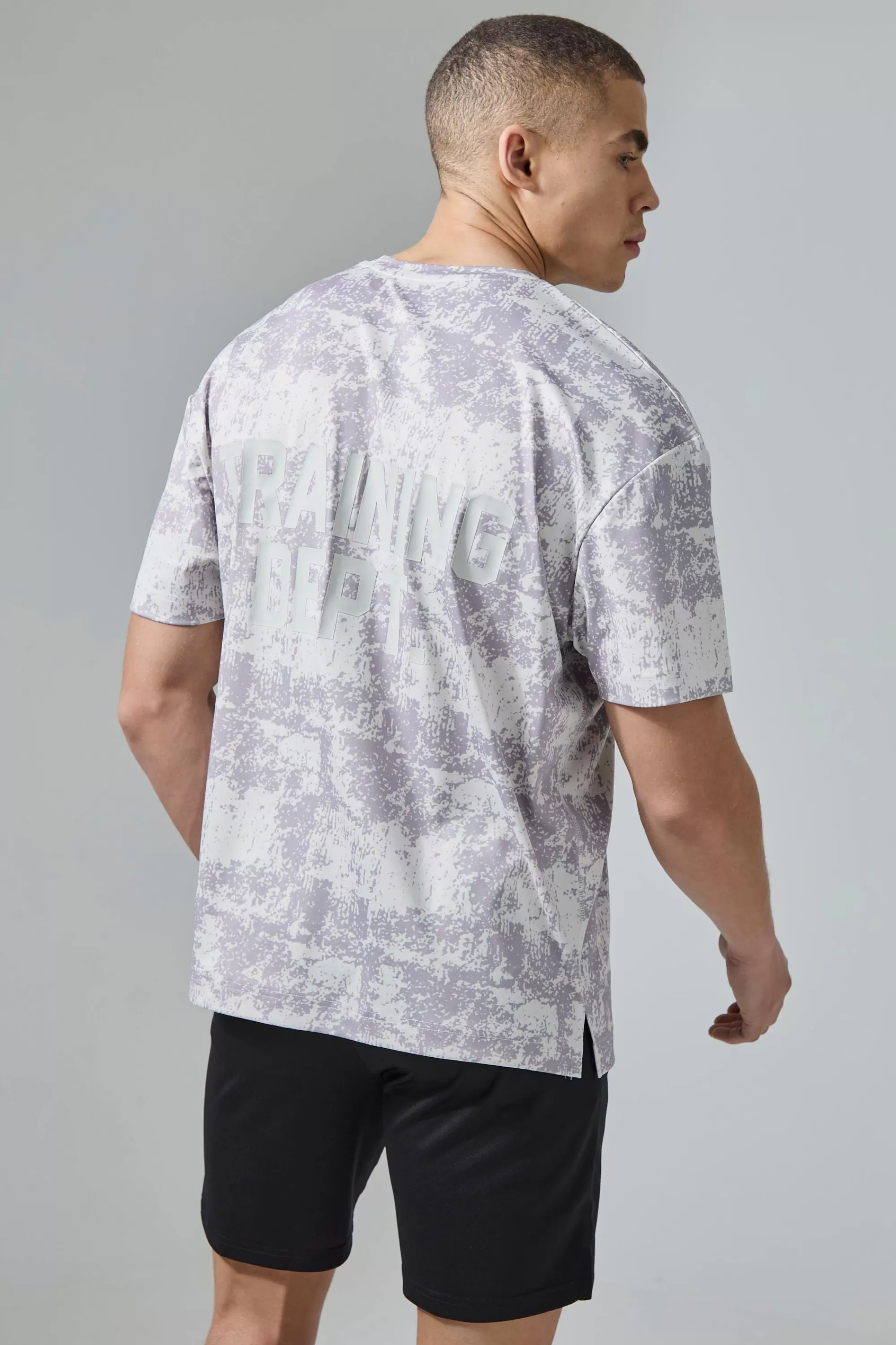 boohooMAN Active Training Dept Camo Oversized T-shirt Short Set | UK