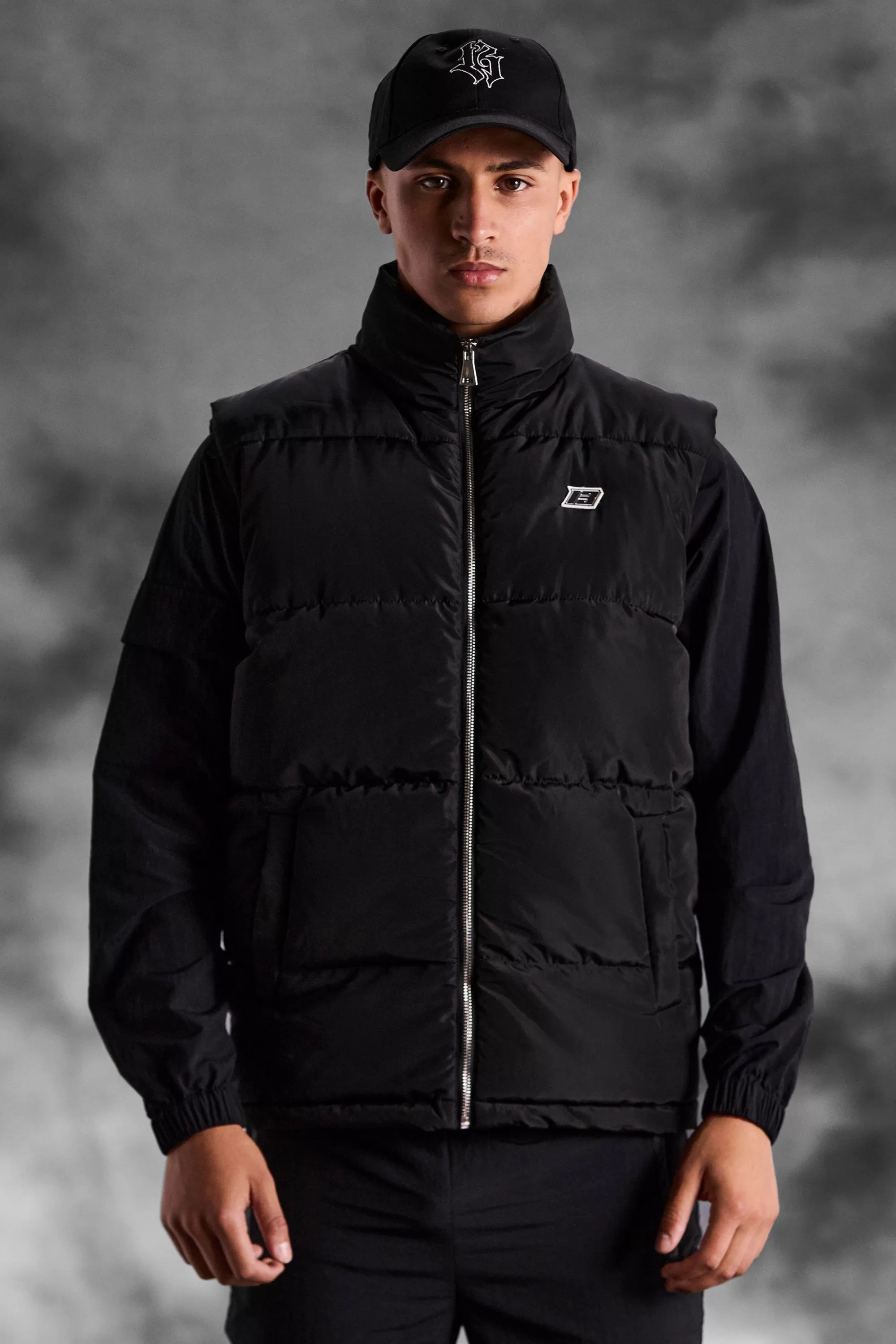 boohooMAN ArrDee Funnel Neck Quilted 13 Gilet | UK