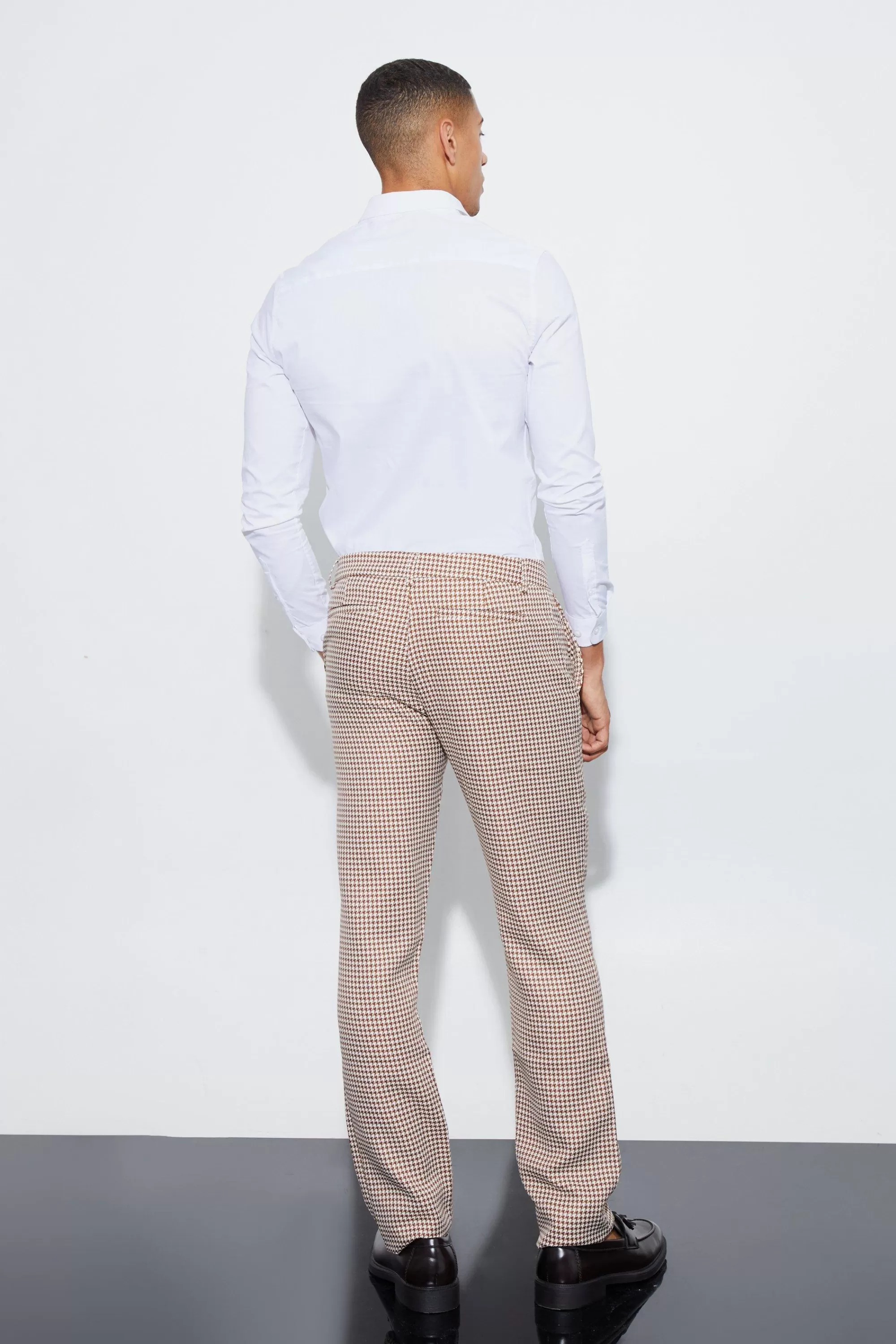 boohooMAN Boucle Houndstooth Straight Fit Trousers | UK