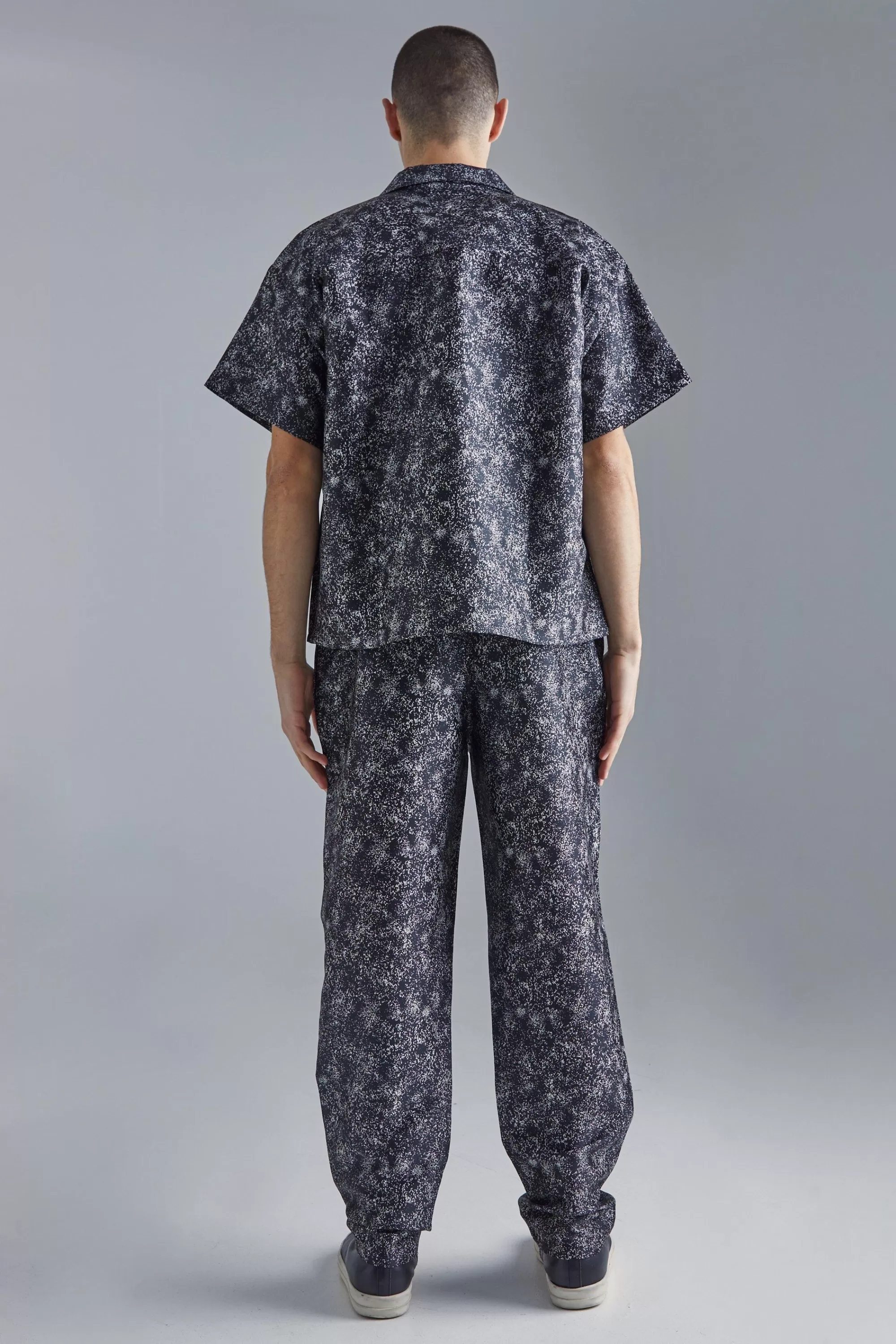 boohooMAN Boxy Fabric Interest Shirt And Trouser Set | UK