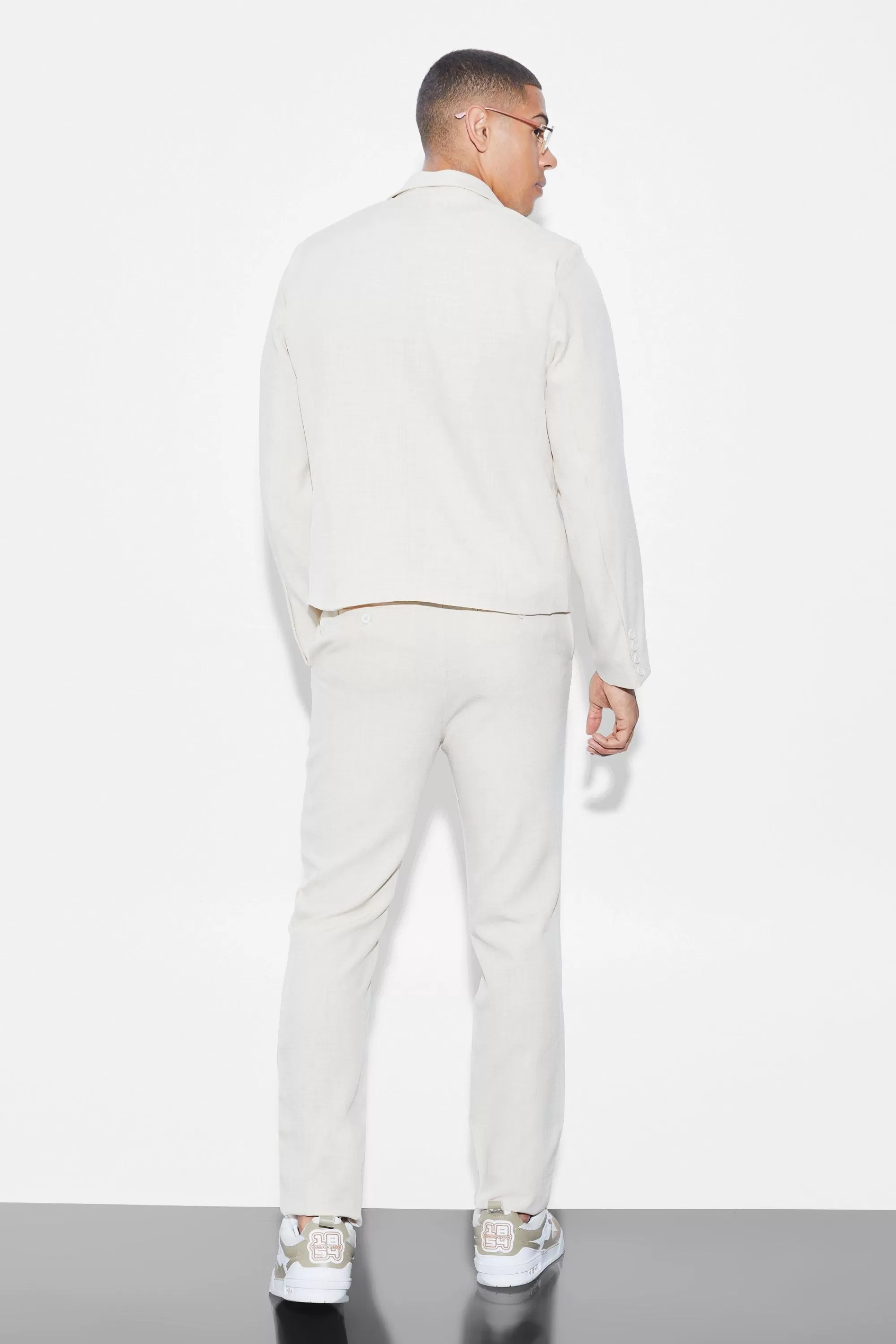 boohooMAN Boxy Fit Single Breasted Plain Suit Jacket | UK