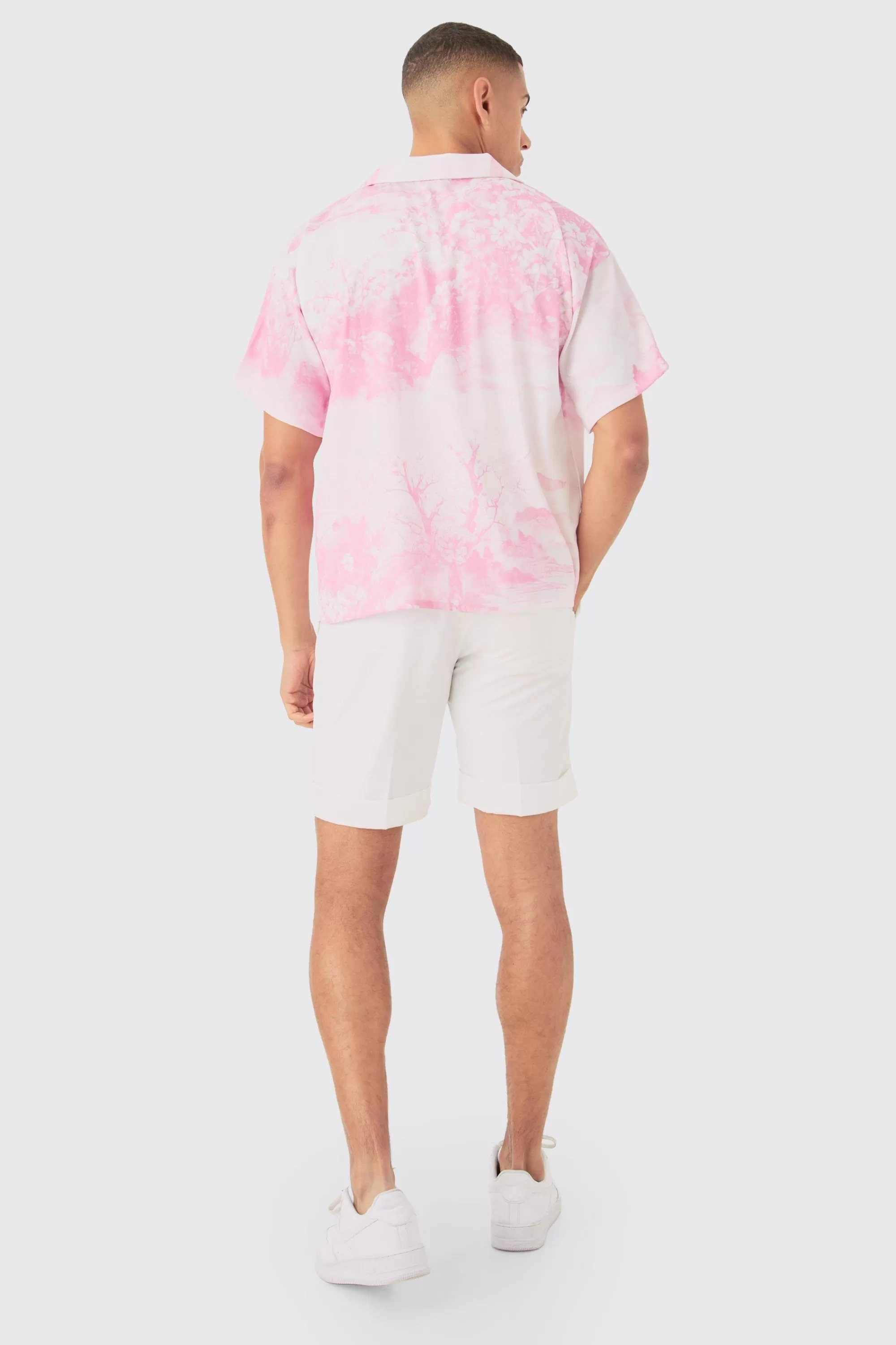boohooMAN Boxy Revere Floral Short Sleeve Shirt | UK