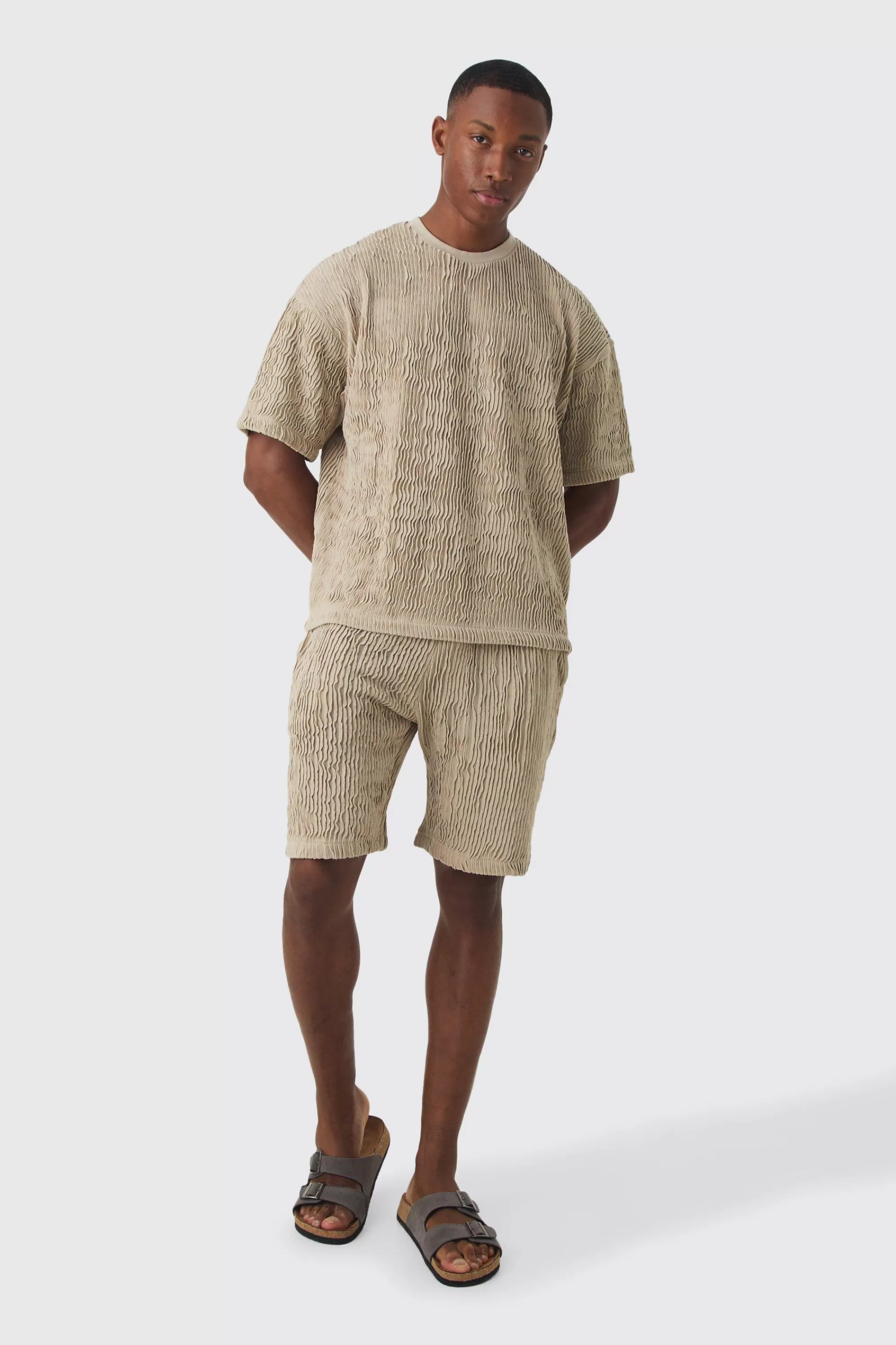 boohooMAN Boxy Ripple Pleated T-shirt & Short Set | UK