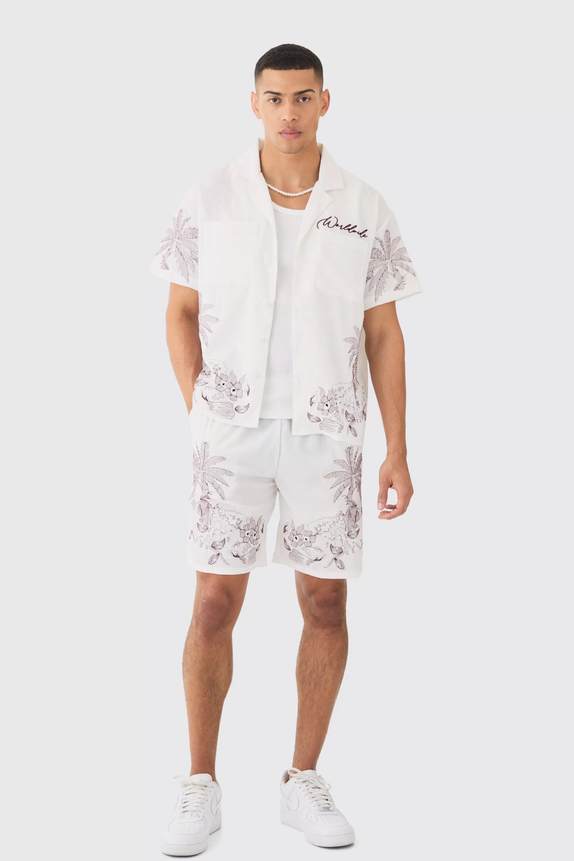 boohooMAN Boxy Seersucker Embroidered Floral Shirt & Short Set | UK