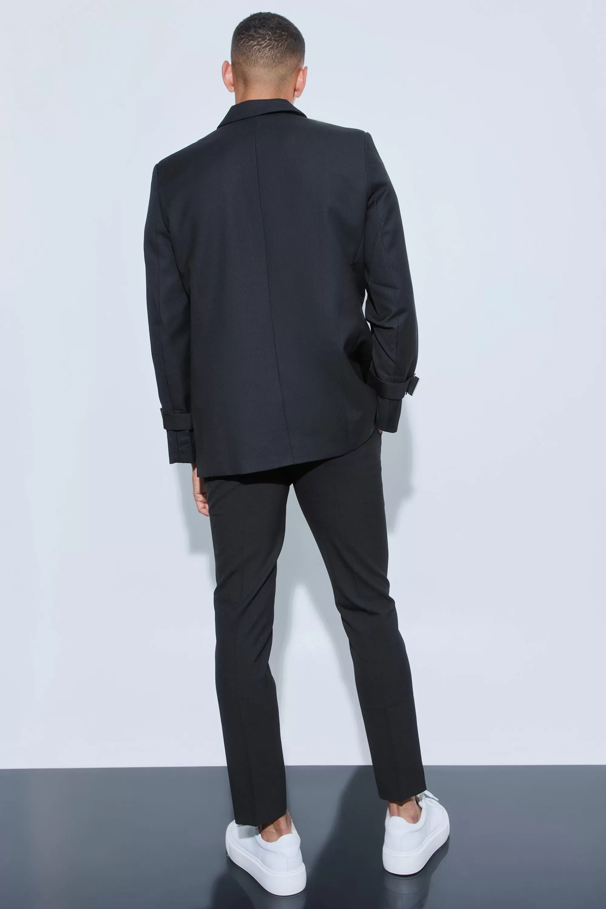 boohooMAN Buckle Chest & Cuff Relaxed Fit Suit Jacket | UK