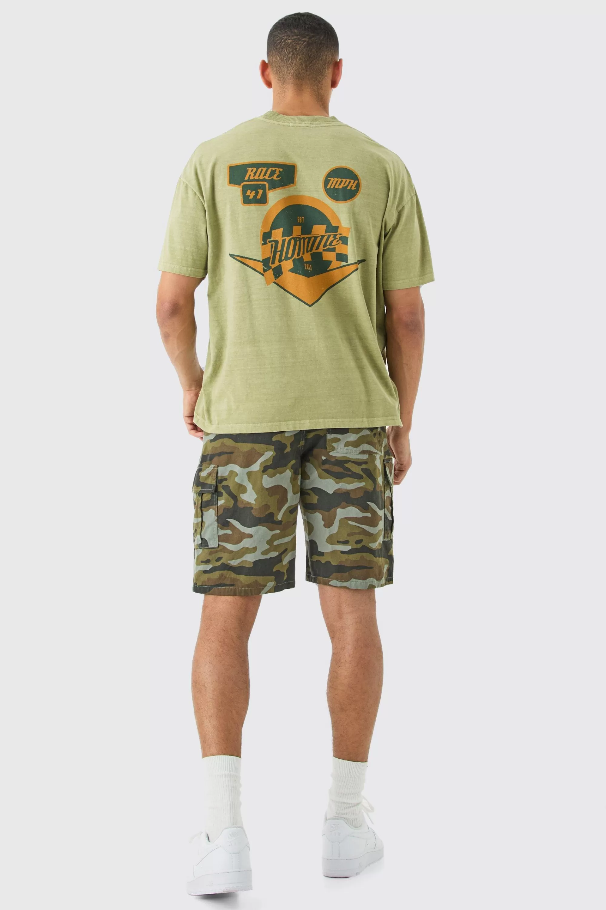 boohooMAN Camo Fixed Waist Relaxed Cargo Shorts | UK