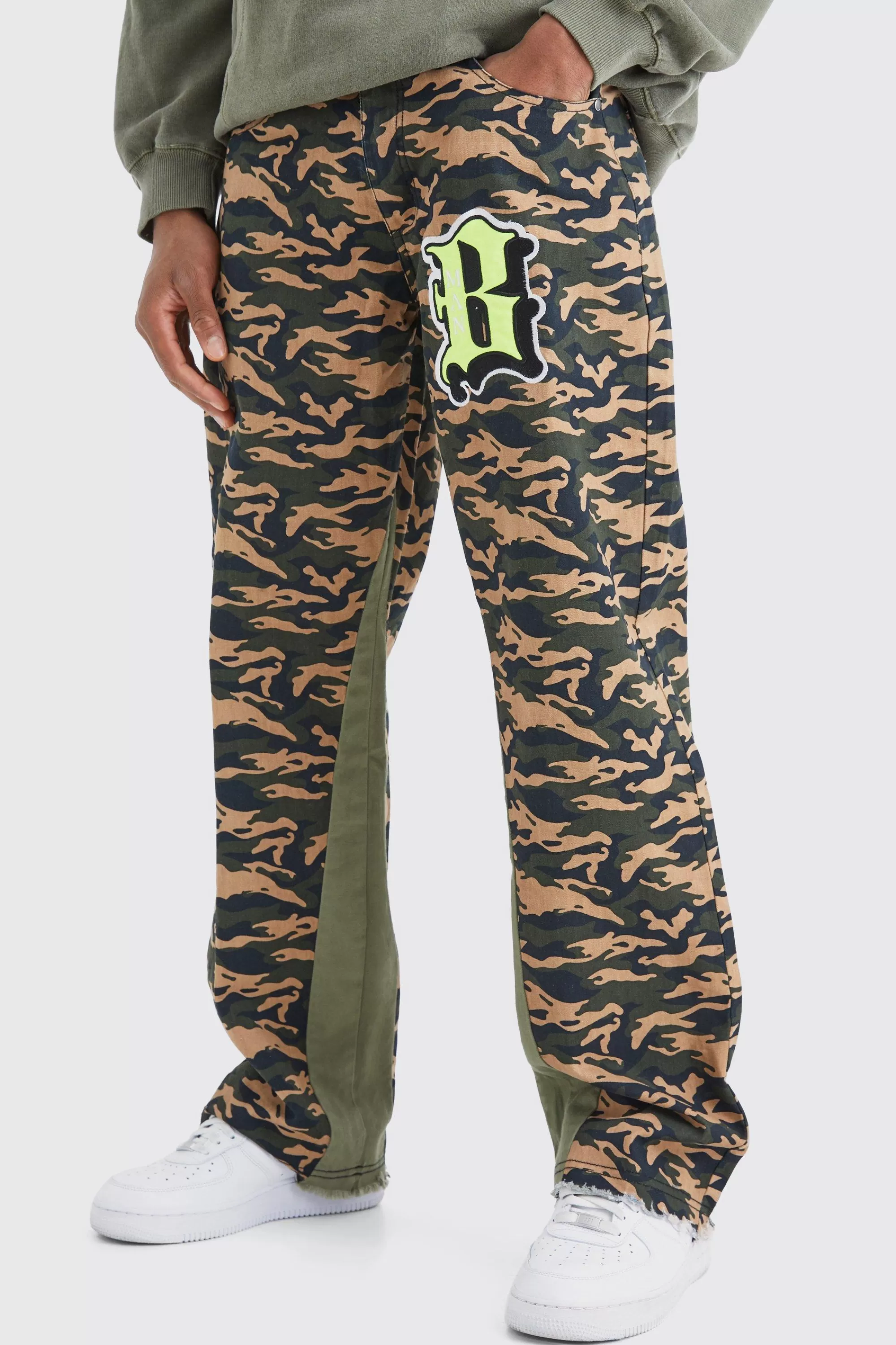boohooMAN Camo Gusset Detail Applique Flared Trousers | UK