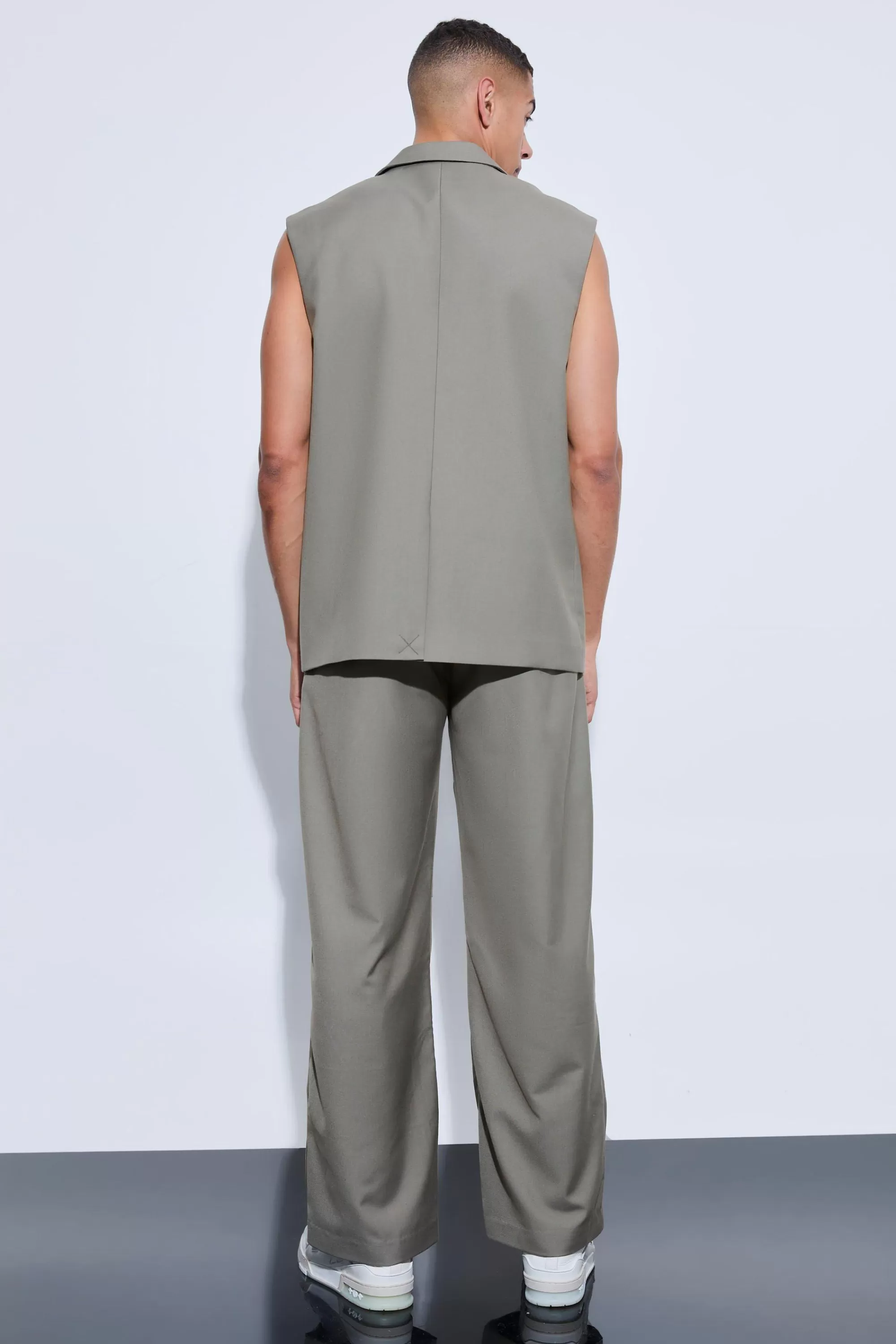 boohooMAN Cargo Pocket Wide Leg Trousers | UK