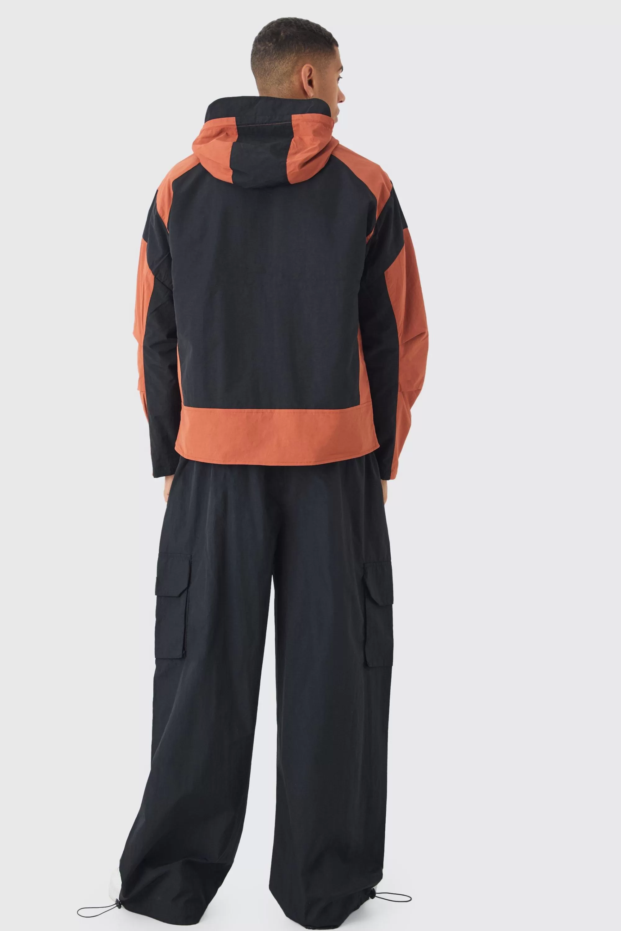 boohooMAN Colourblock Hooded Tech Windbreaker In | UK