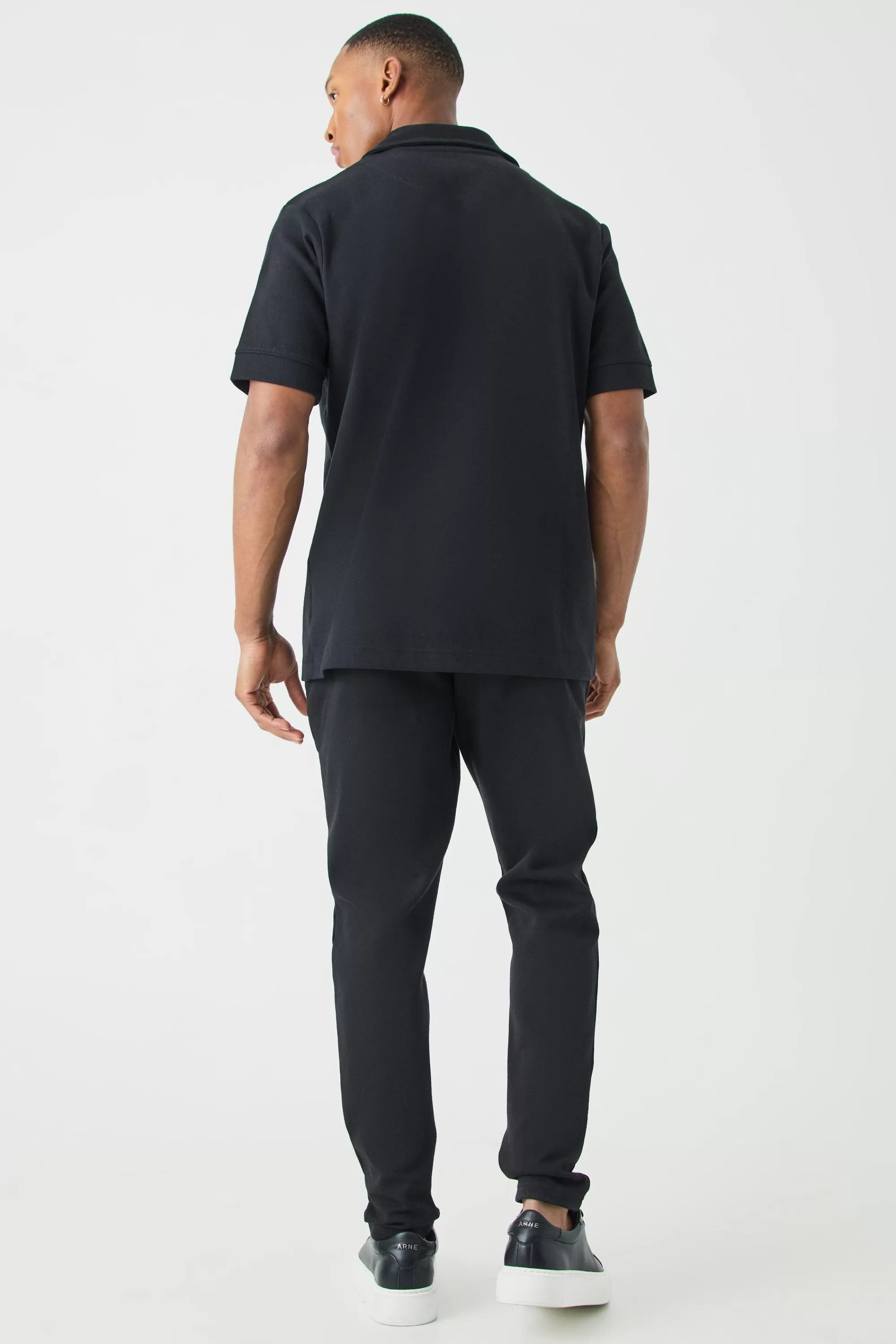 boohooMAN Core Revere Polo & Taper Jogger Interlock Set | UK