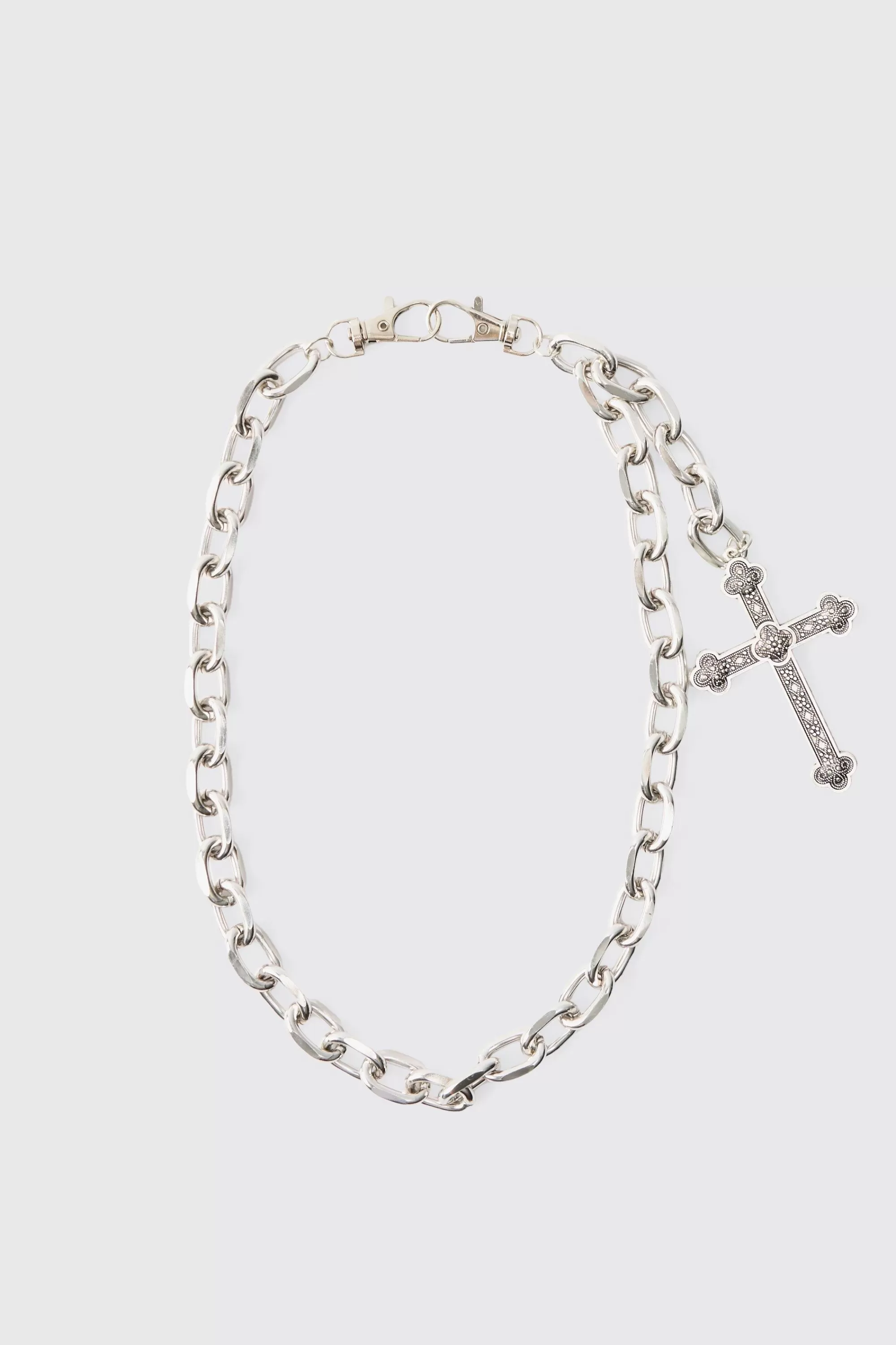 boohooMAN Cross Skull Jean Chain In | UK