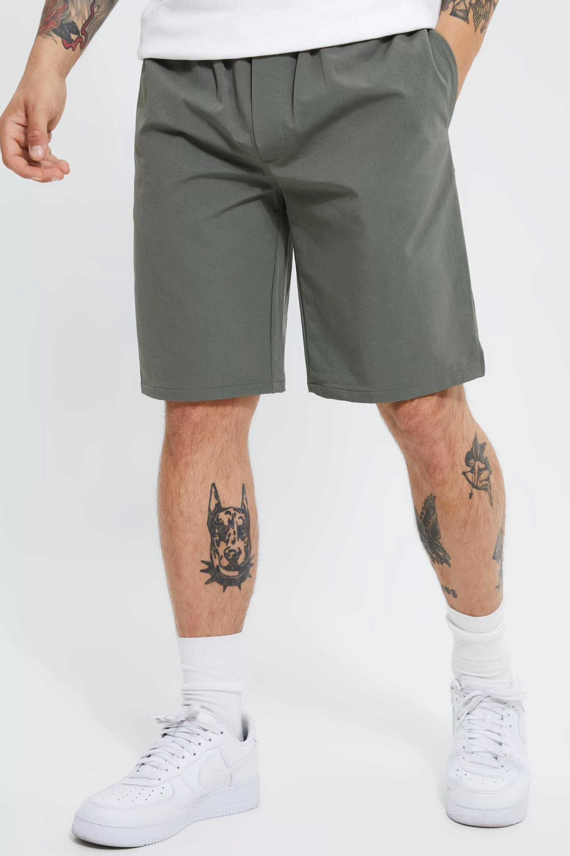 boohooMAN Elasticated Relaxed Stretch Short | UK