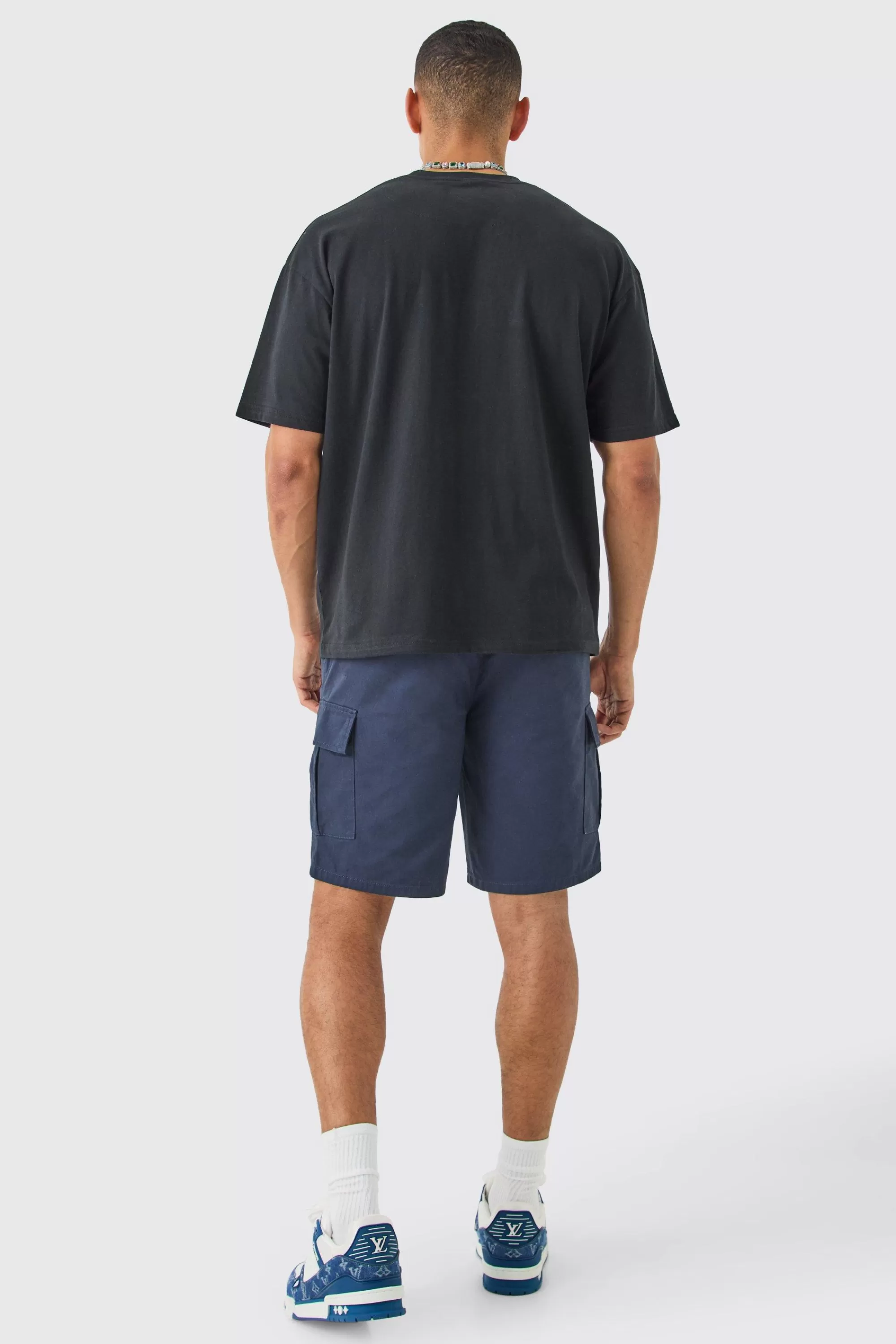 boohooMAN Elasticated Waist Relaxed Fit Cargo Shorts | UK