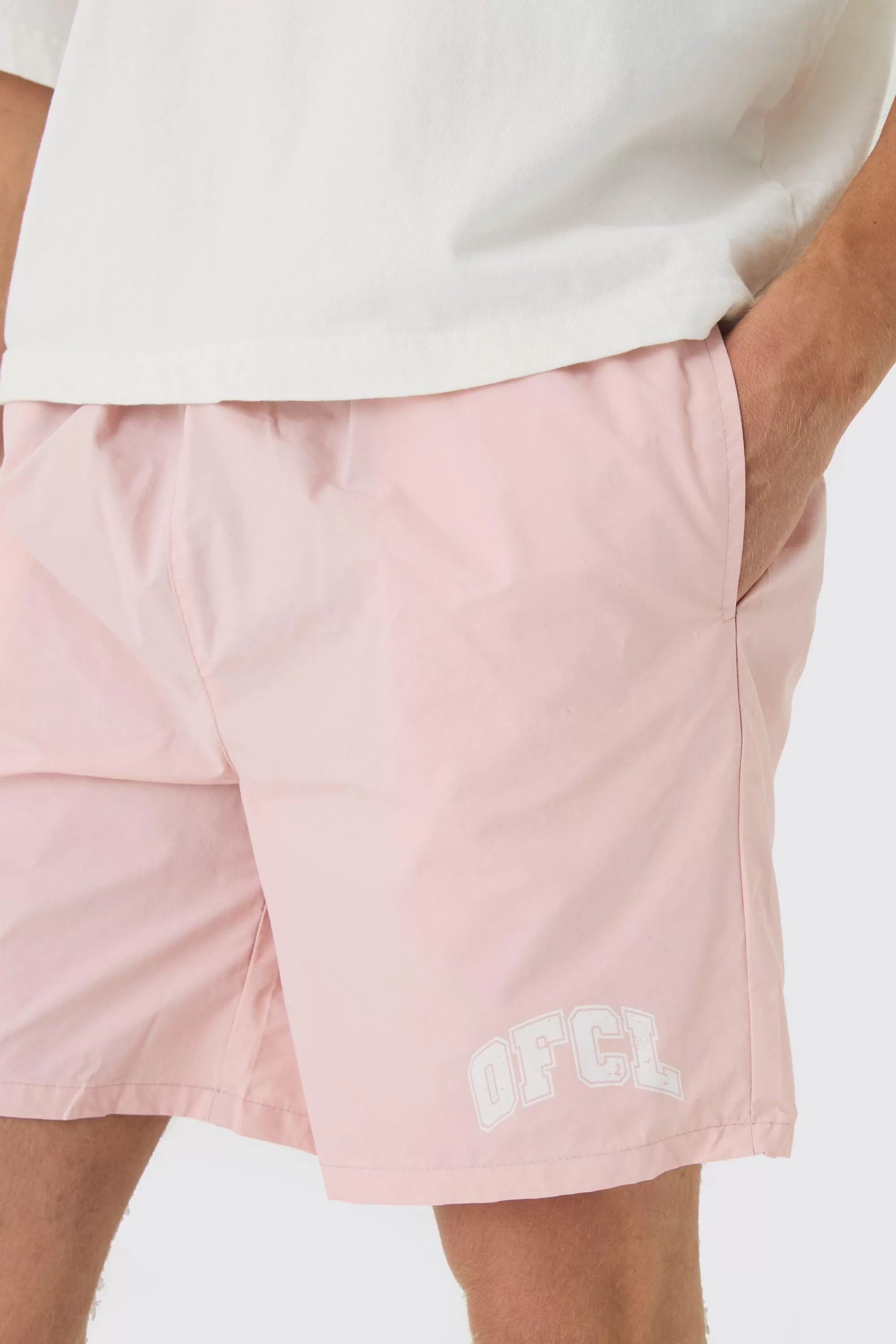 boohooMAN Elasticated Waist OFCL Relaxed Shell Short Shorts In | UK