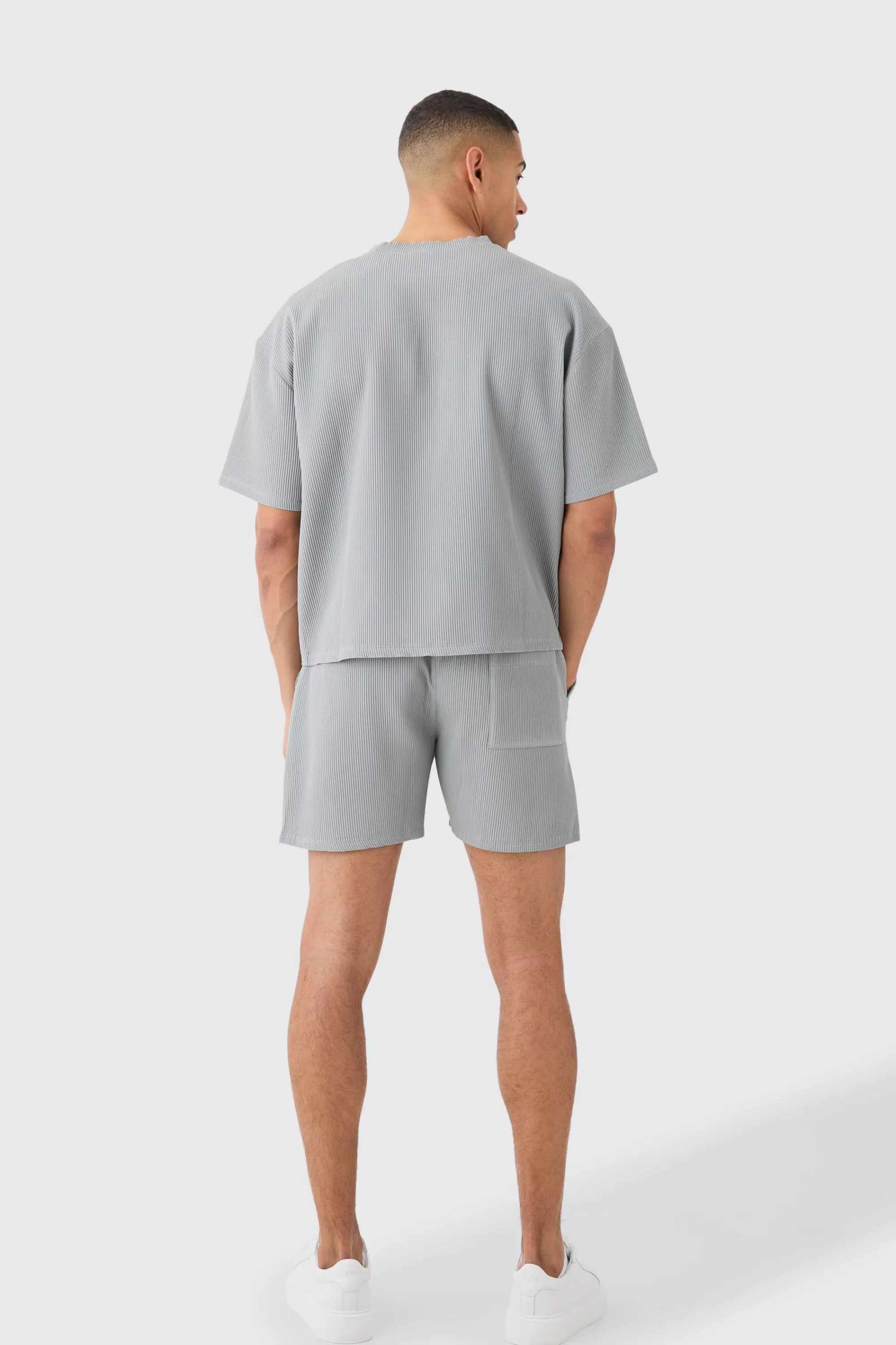 boohooMAN Elasticated Waist Pleated Drawcord Shorts | UK