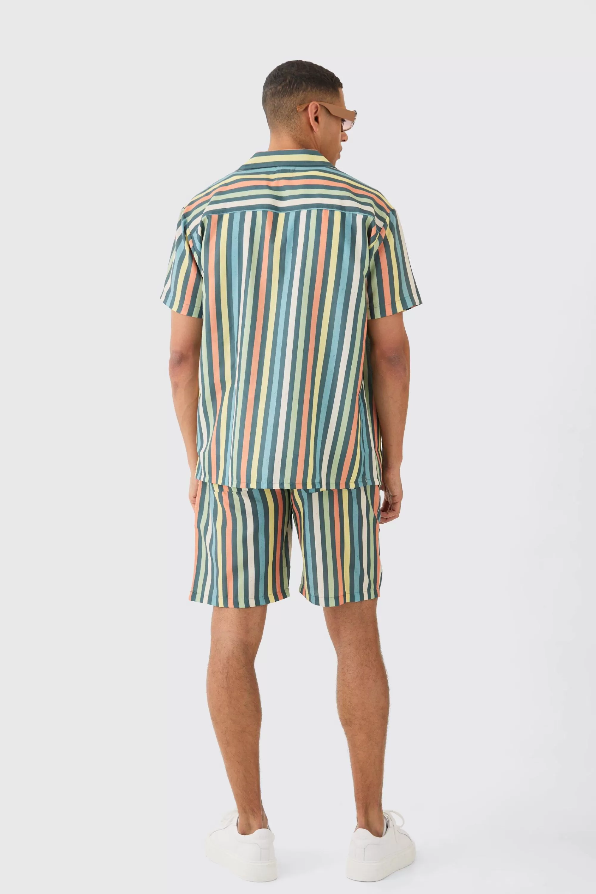 boohooMAN Elasticated Waist Relaxed Stripe Short | UK