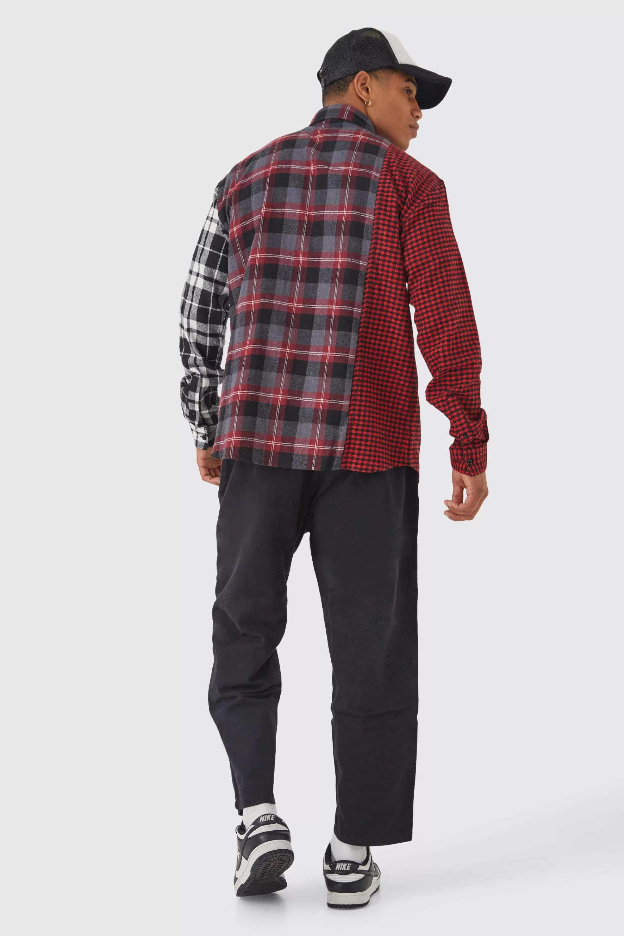boohooMAN Elasticated Waist Skate Chino Trouser | UK