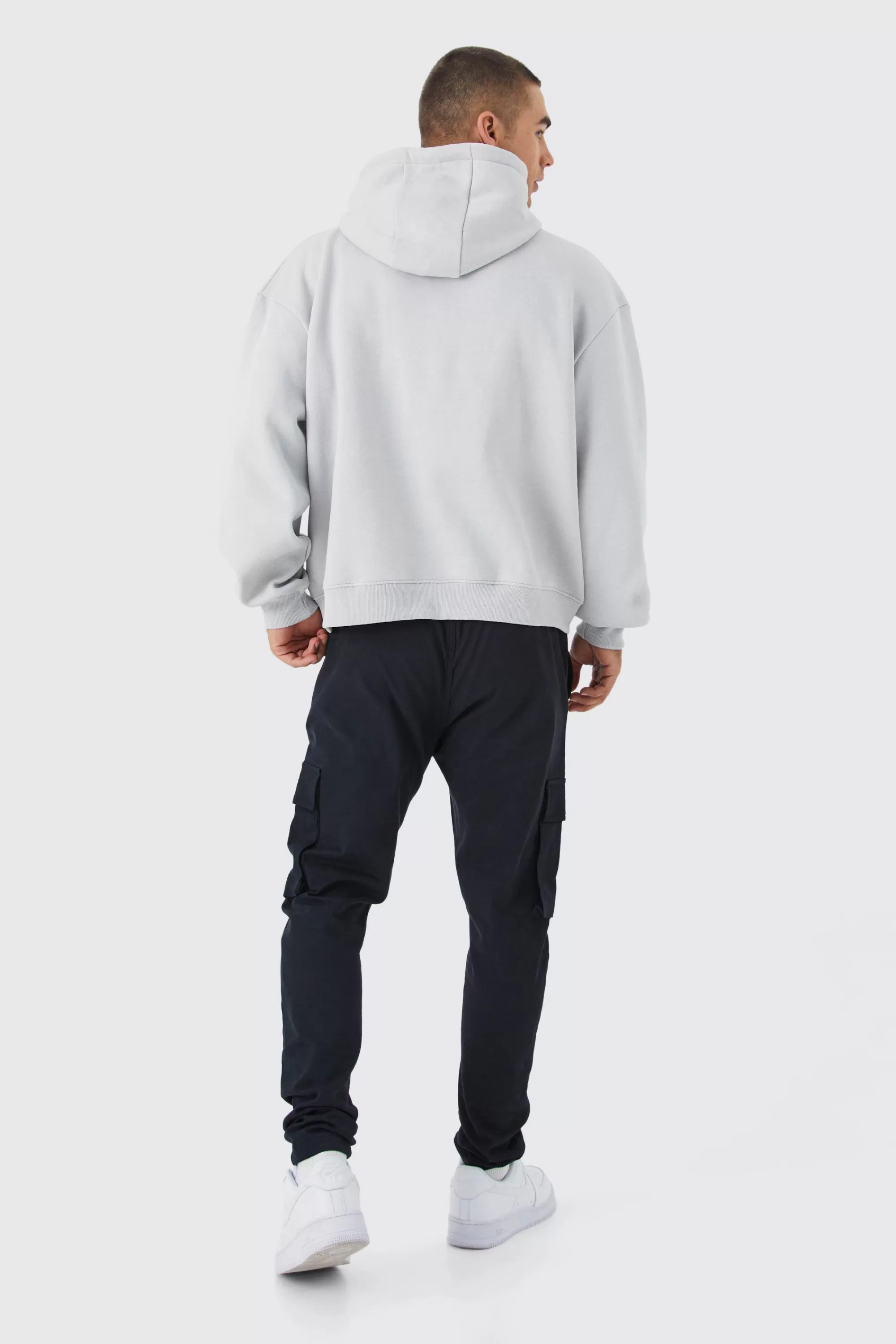 boohooMAN Elasticated Waist Skinny Fit Cargo Trouser | UK