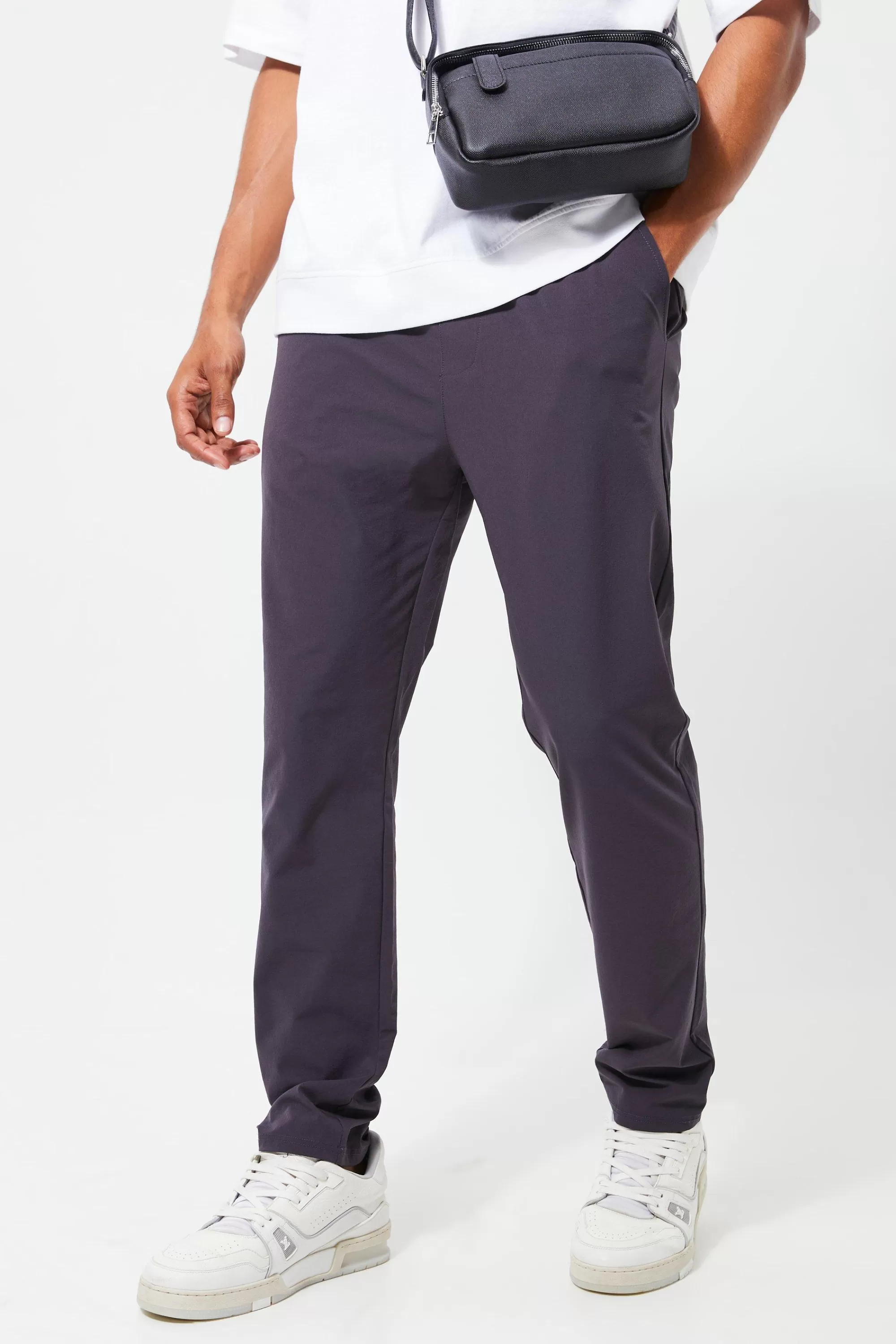boohooMAN Elasticated Waist Slim Stretch Golf Trousers | UK