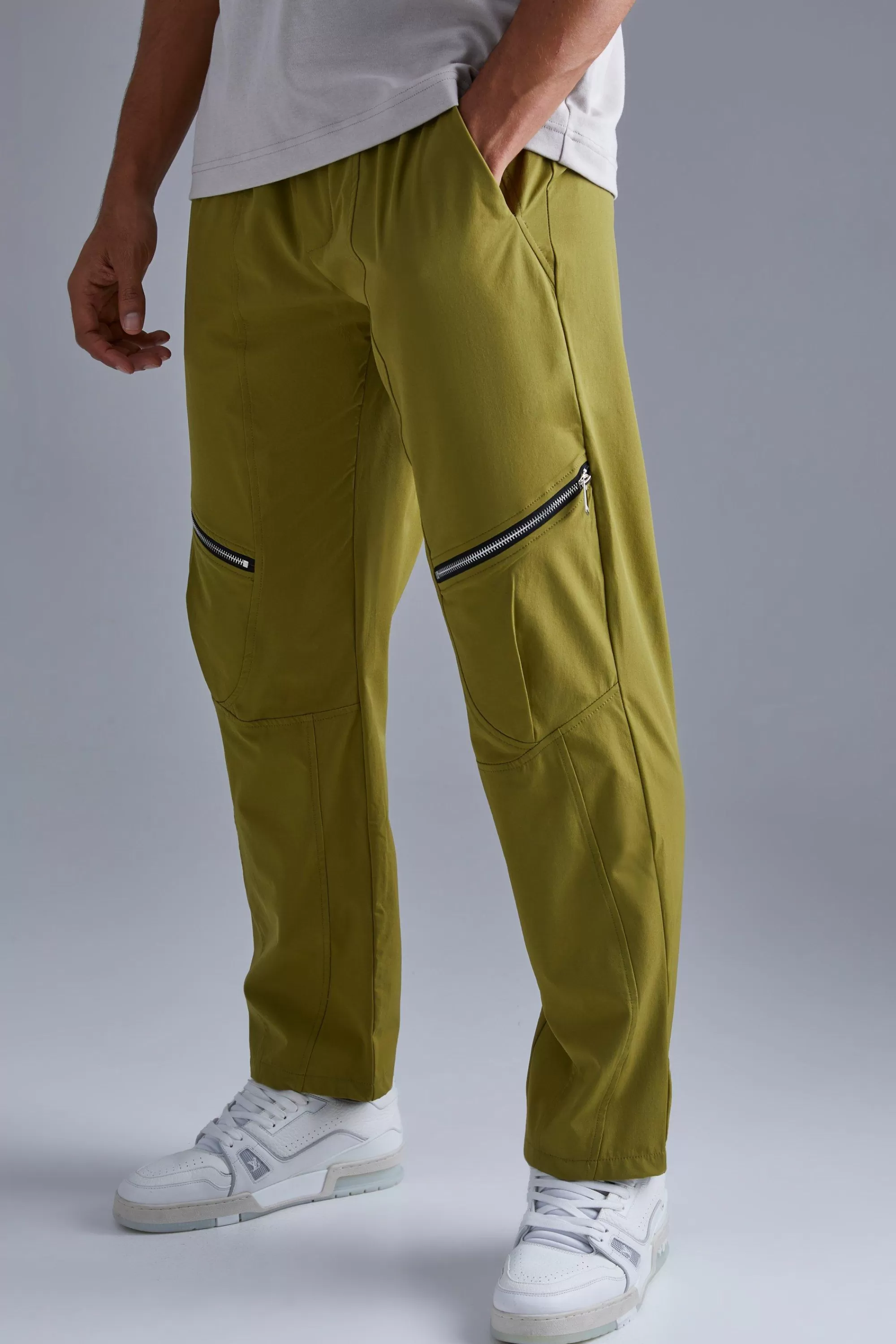 boohooMAN Elasticated Waist Straight Technical Stretch Panel Trouser | UK