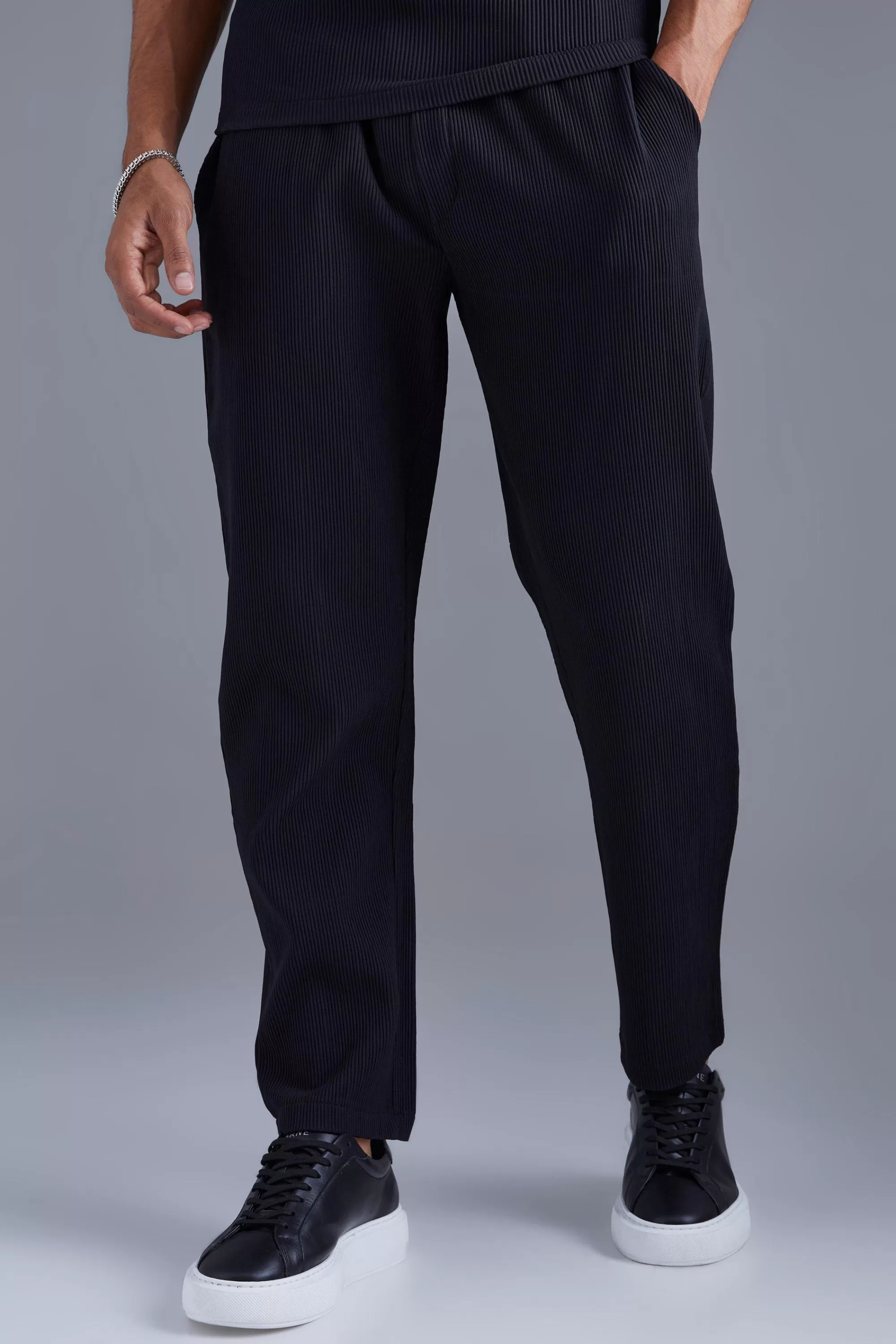 boohooMAN Elasticated Waist Tapered Fit Pleated Trouser | UK