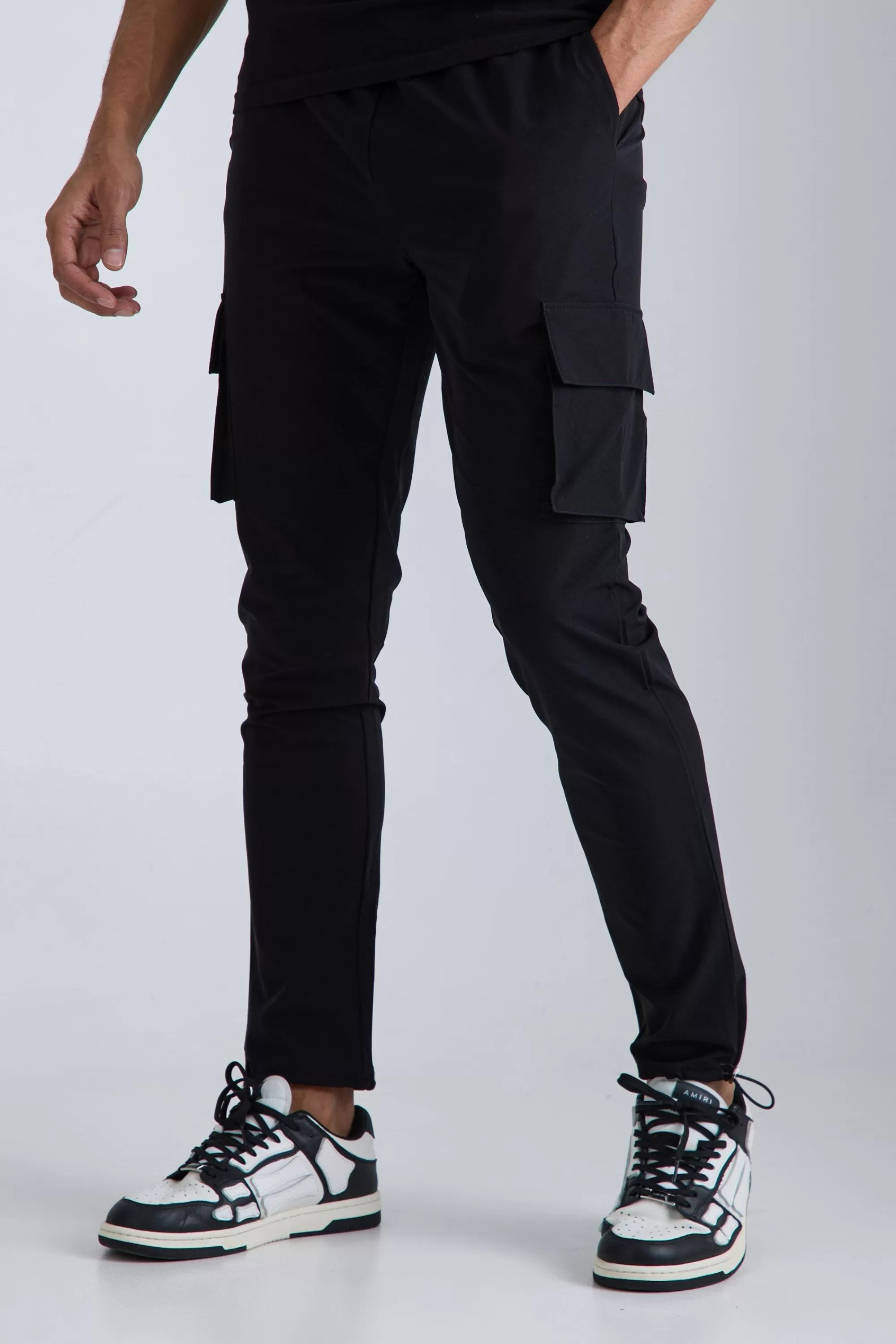 boohooMAN Elasticated Waist Technical Stretch Skinny Cargo Trouser | UK