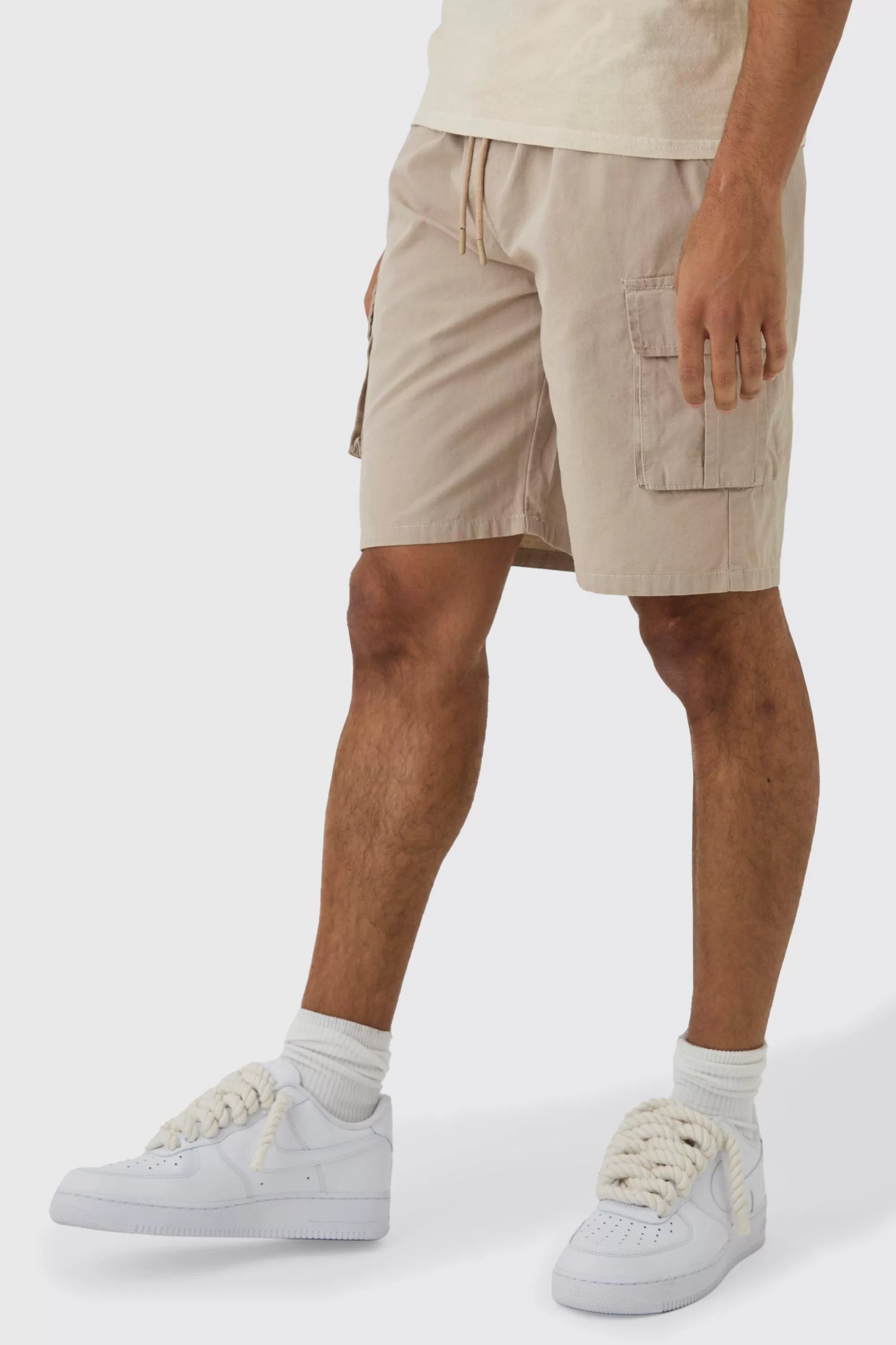 boohooMAN Elasticated Waistband Ripstop Relaxed Cargo Short | UK