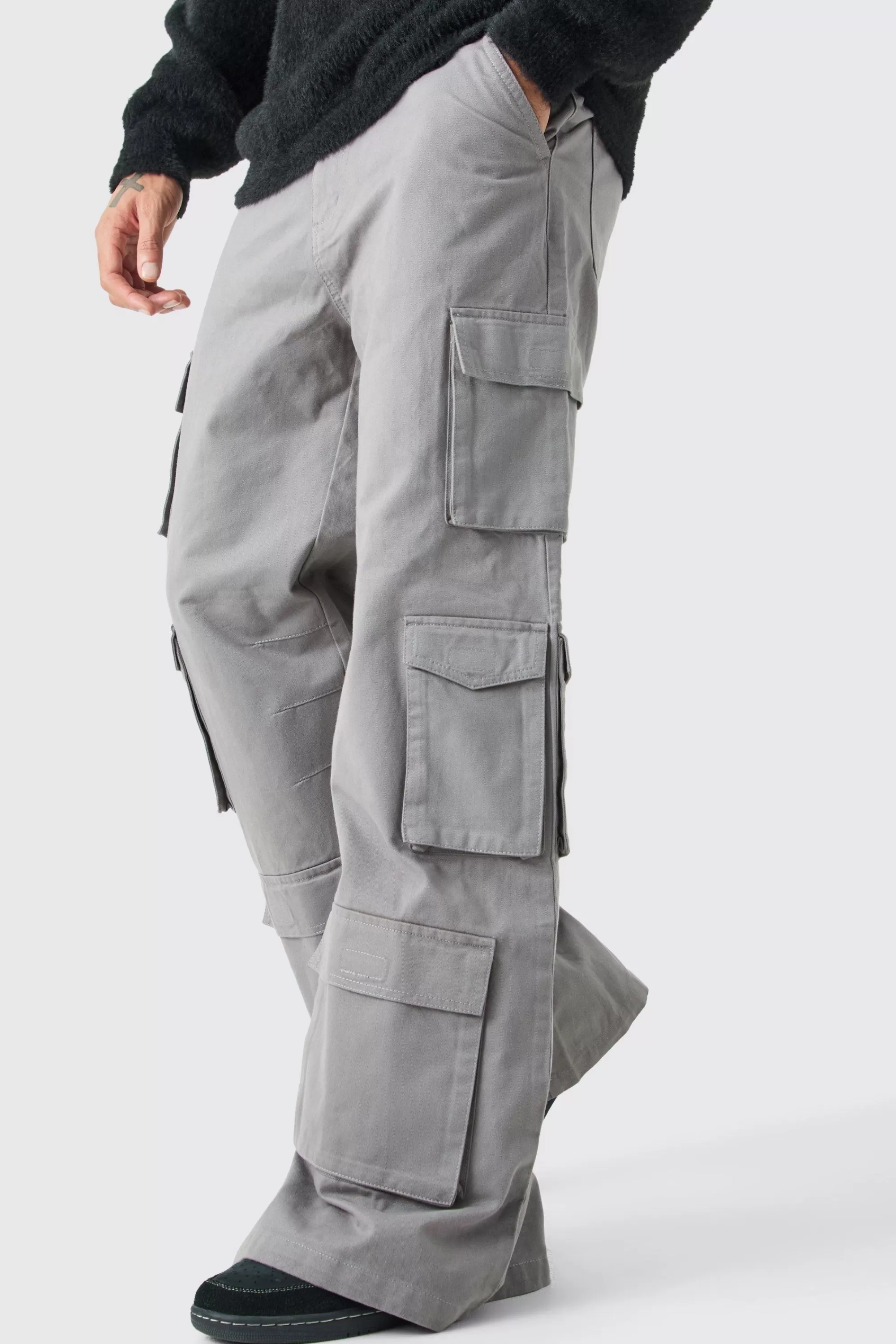 boohooMAN Extreme Baggy Rigid Multi Cargo Pocket Trousers | UK