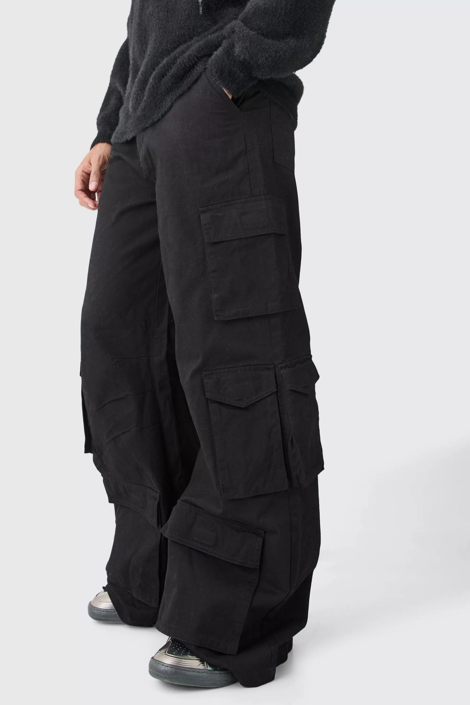 boohooMAN Extreme Baggy Rigid Multi Cargo Pocket Trousers | UK