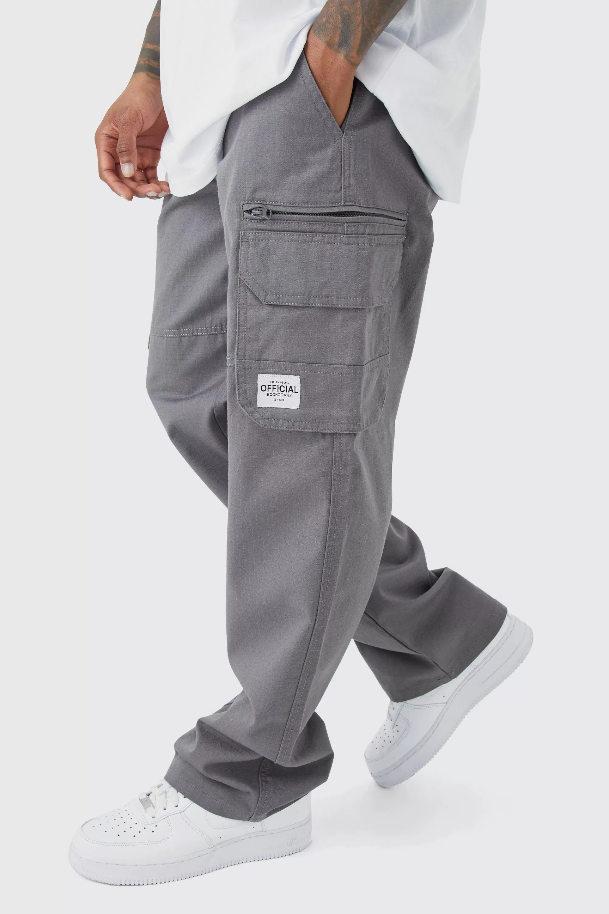 boohooMAN Fixed Ripstop Cargo Zip Trouser With Woven Tab | UK