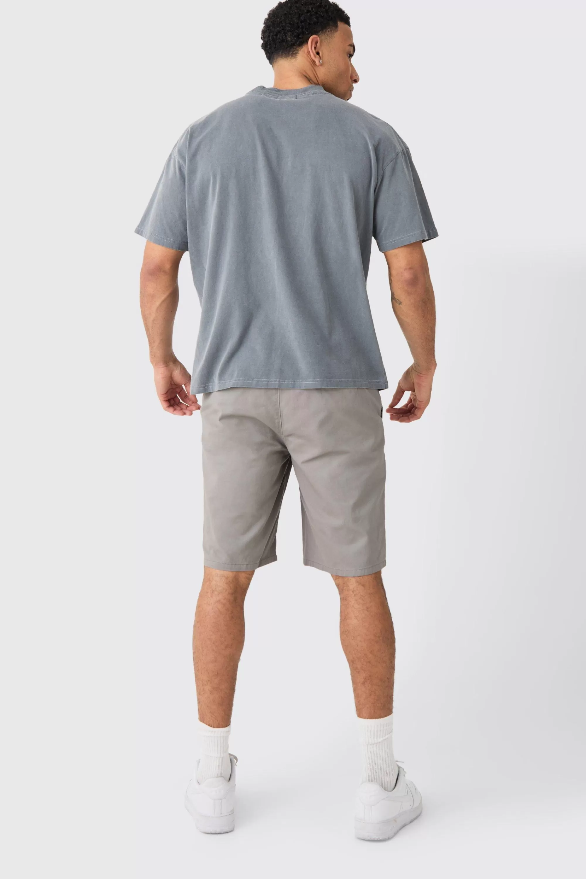 boohooMAN Fixed Waist Relaxed Fit Short Shorts | UK