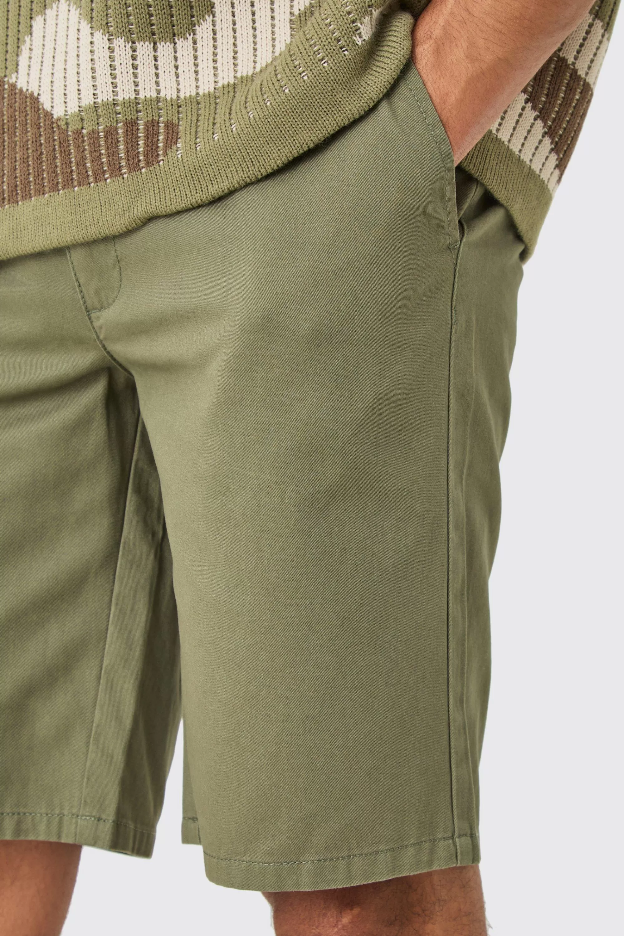 boohooMAN Fixed Waist Relaxed Fit Short Shorts | UK