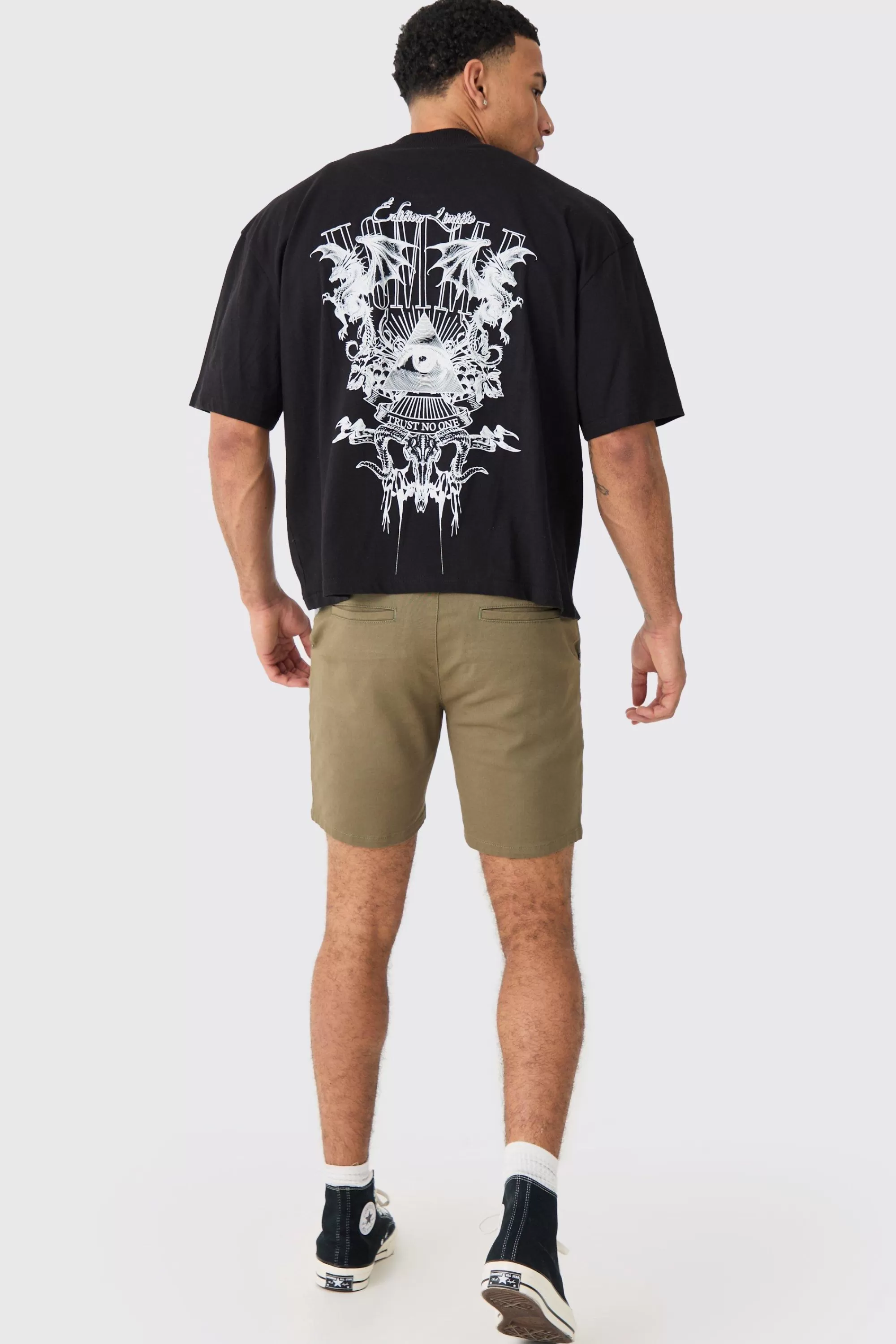 boohooMAN Fixed Waist Skinny Fit Chino Shorts | UK