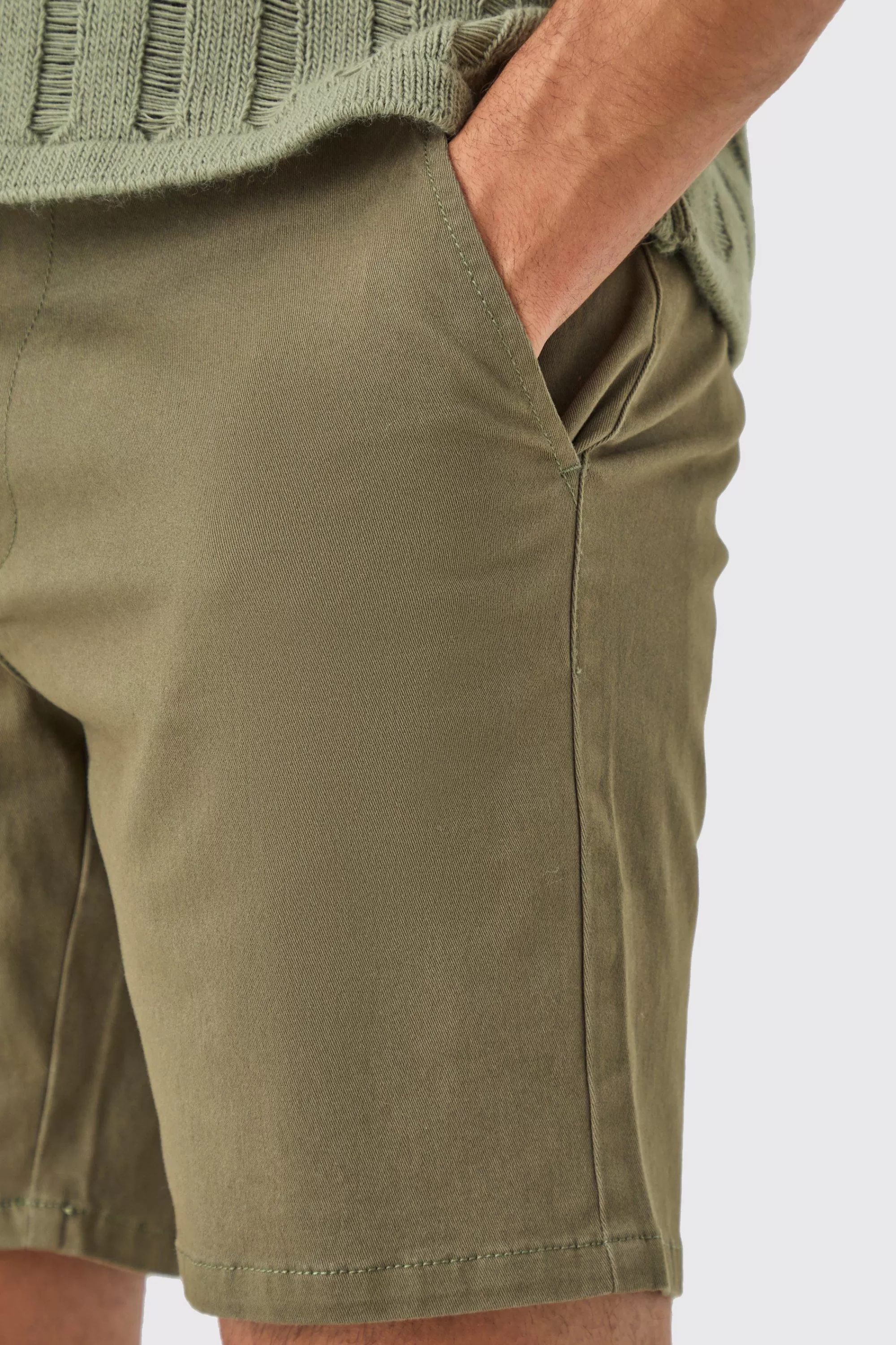 boohooMAN Fixed Waist Slim Fit Chino Shorts | UK