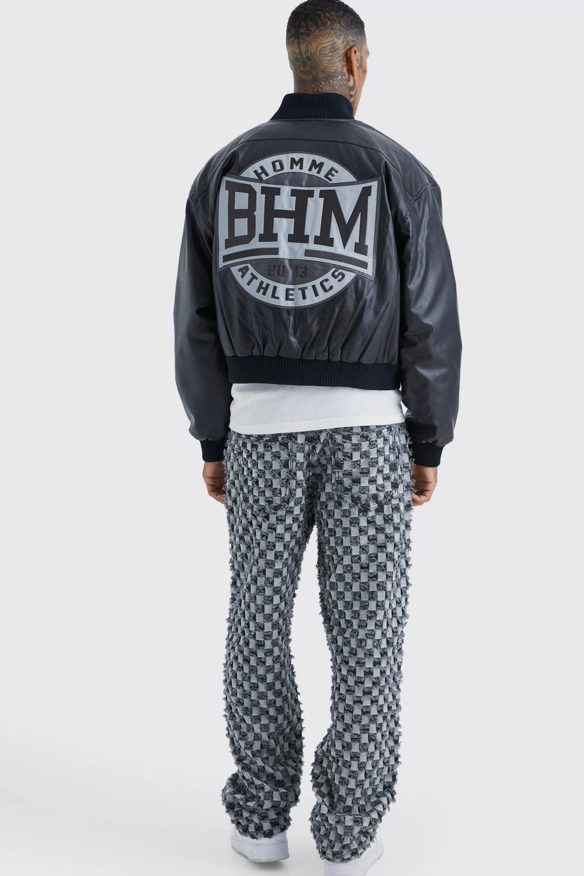 boohooMAN Fixed Waist Relaxed Checked Tapestry Trouser | UK