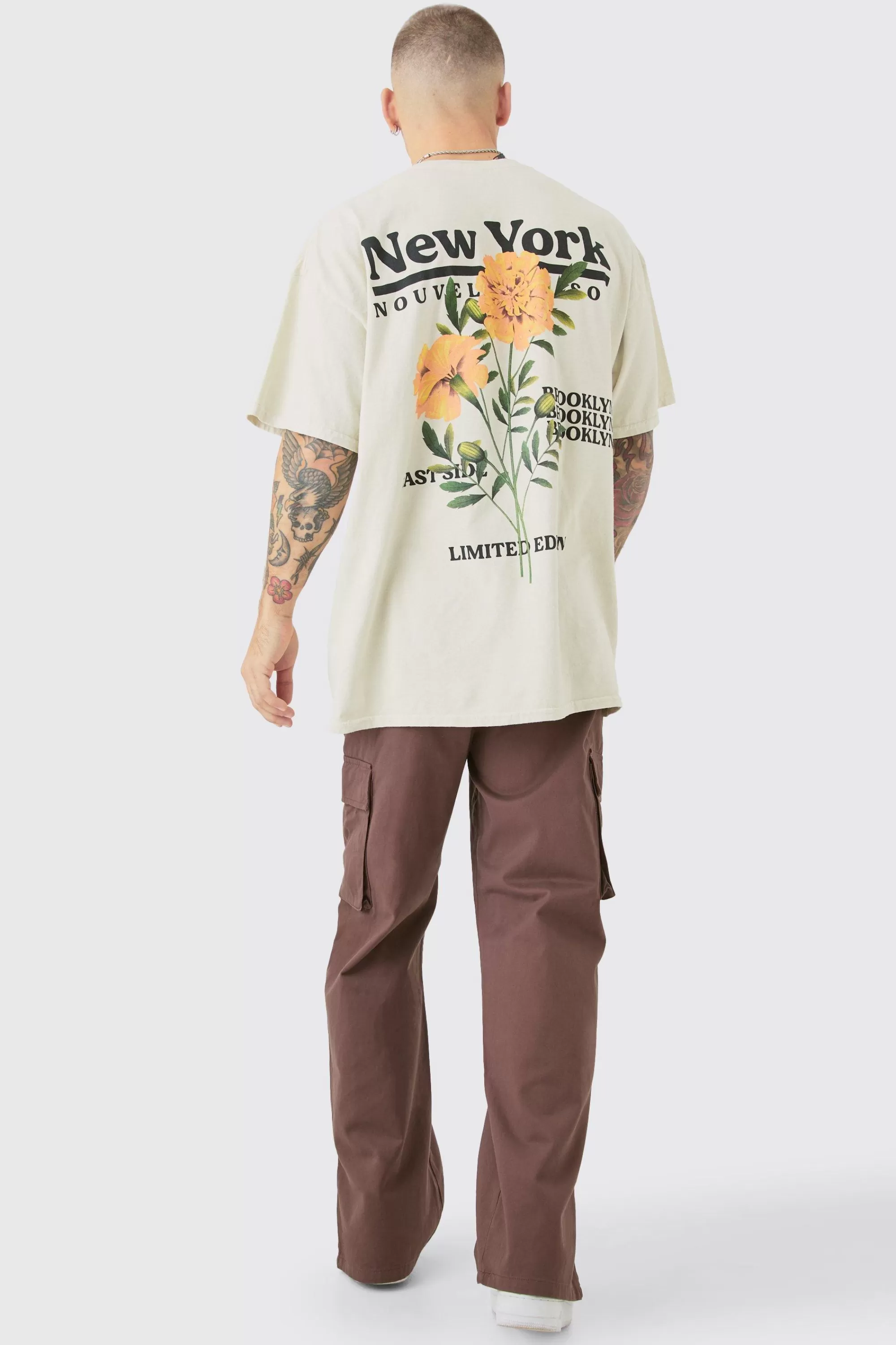boohooMAN Fixed Waist Relaxed Fit Cargo Split Hem Trouser | UK