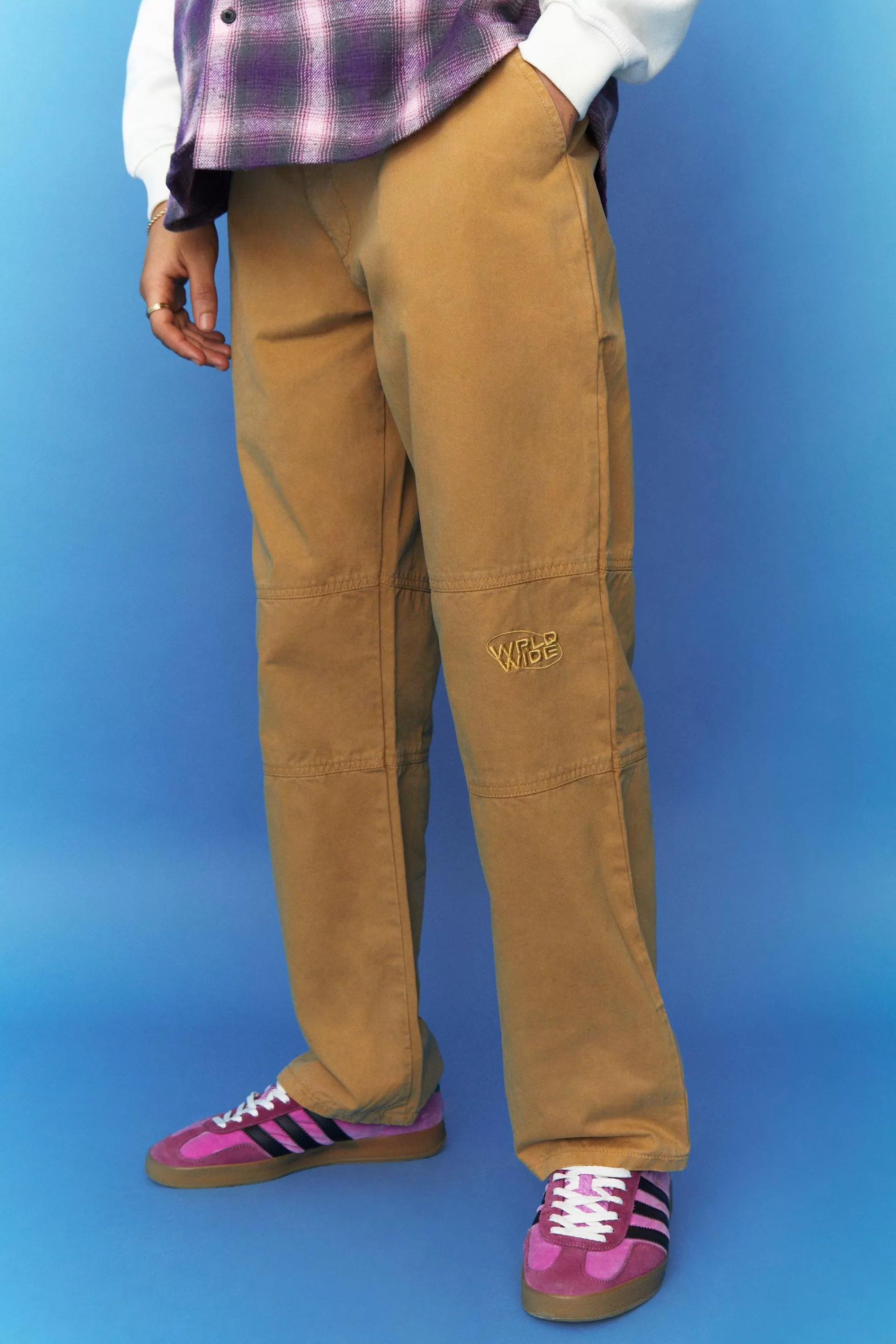 boohooMAN Fixed Waist Relaxed Fit Trouser | UK