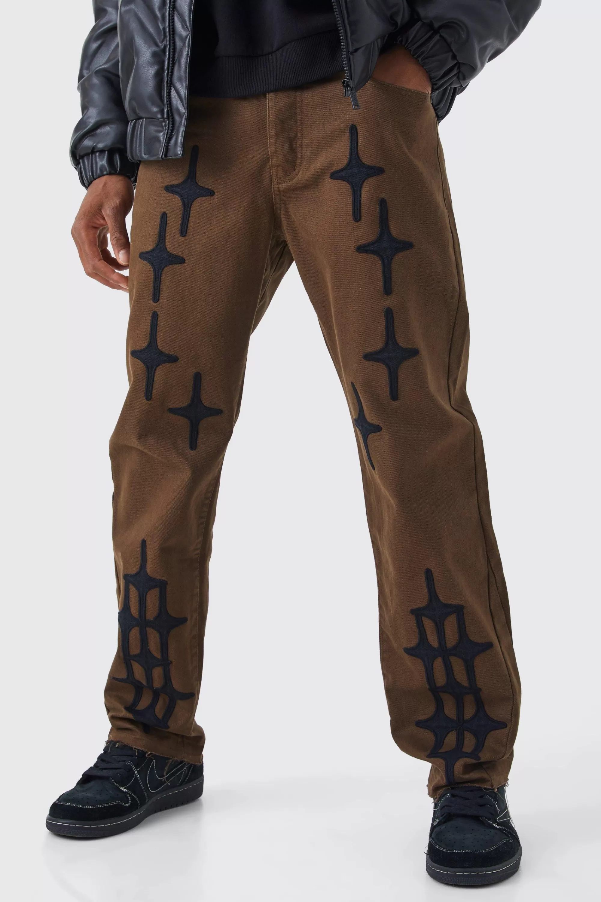 boohooMAN Fixed Waist Relaxed Gusset Applique Trouser | UK