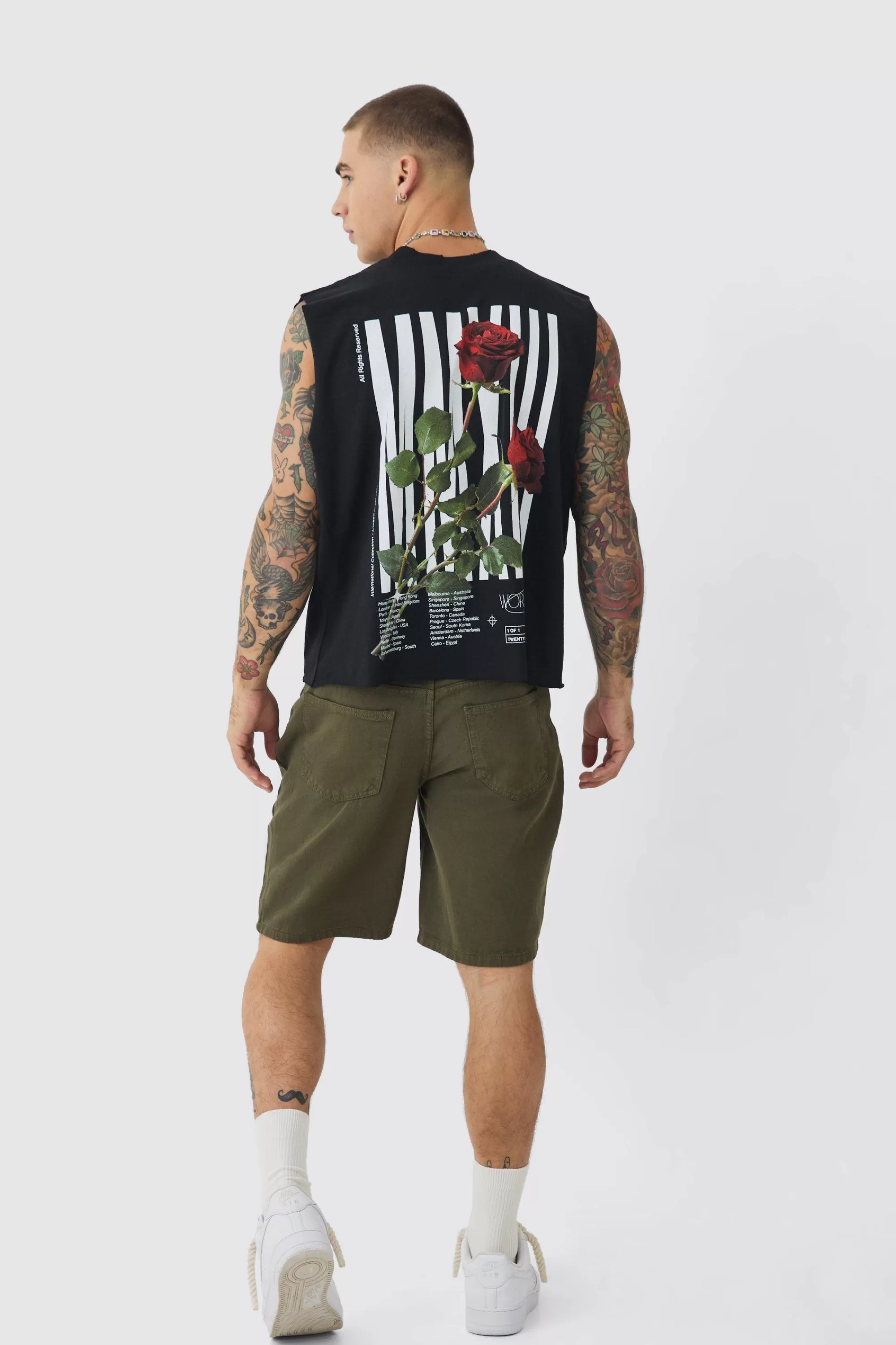 boohooMAN Fixed Waist Relaxed Pintuck Shorts | UK