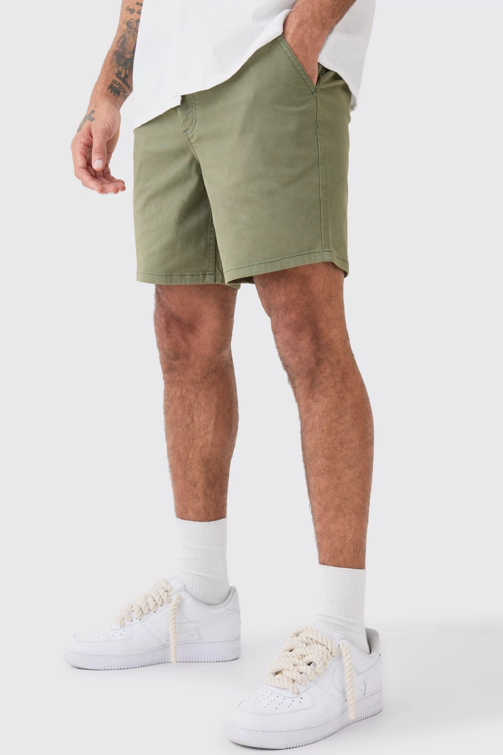 boohooMAN Fixed Waist Skinny Fit Chino Shorts | UK