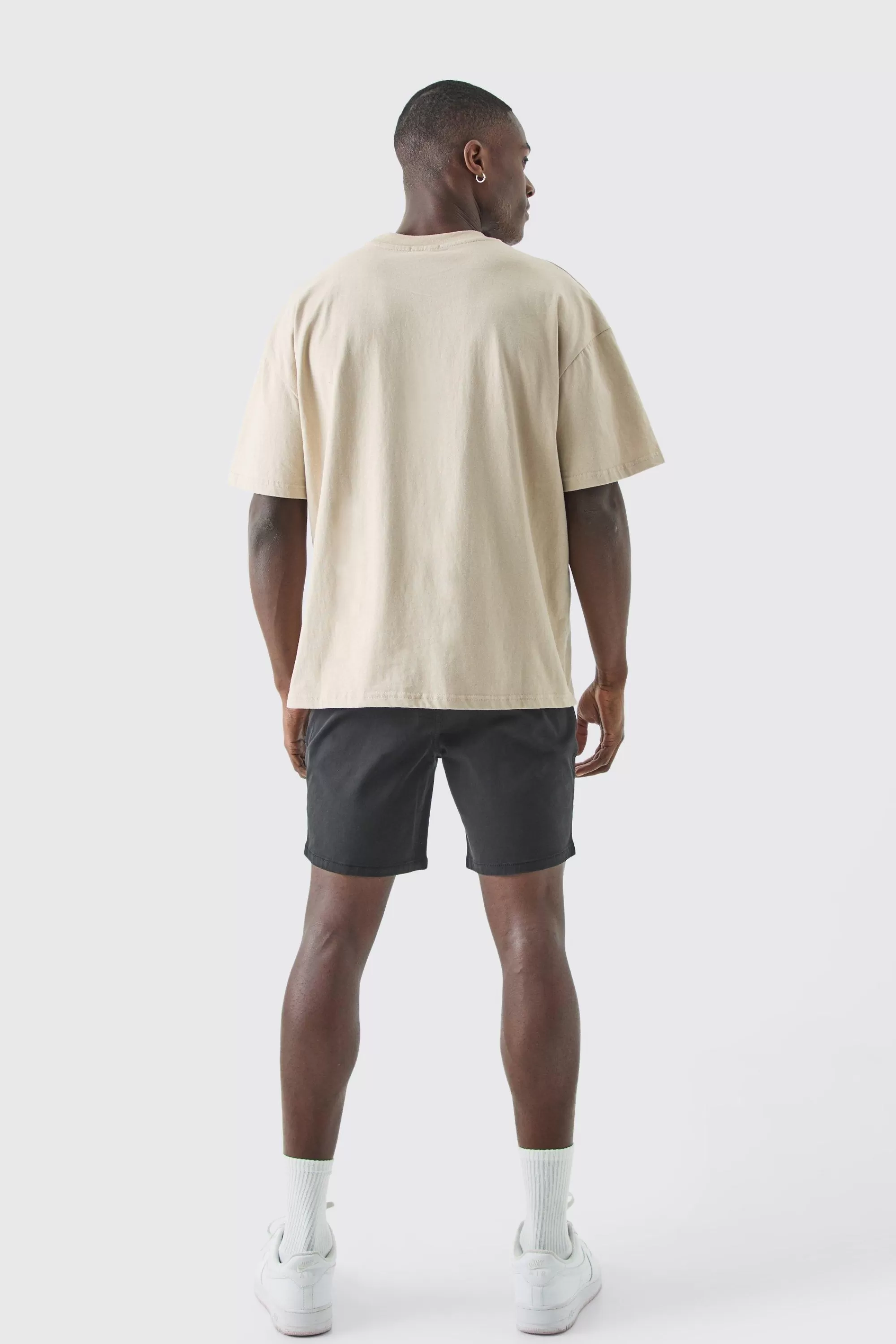 boohooMAN Fixed Waist Skinny Fit Chino Shorts | UK