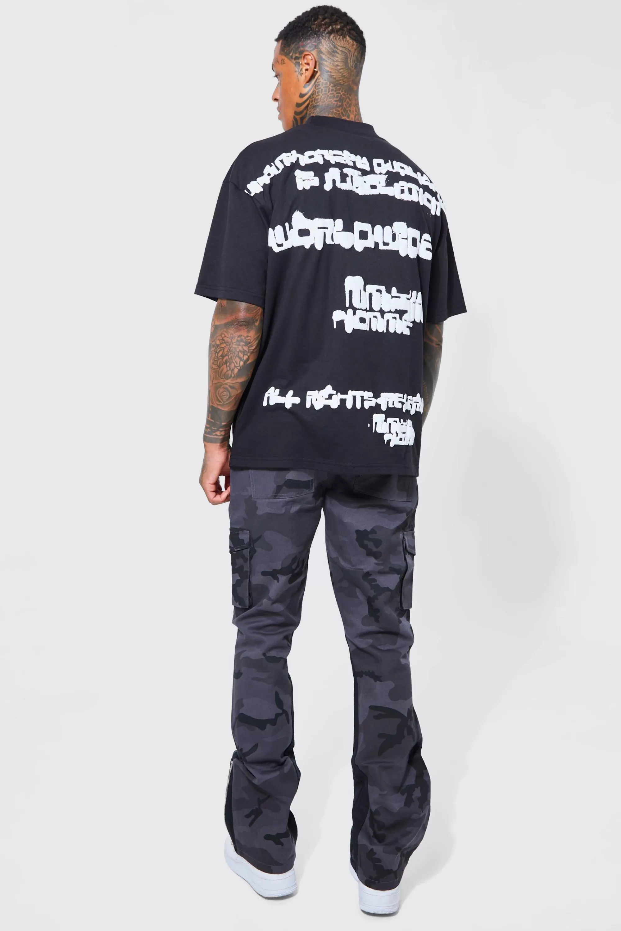 boohooMAN Fixed Waist Skinny Gusset Camo Cargo Trouser | UK