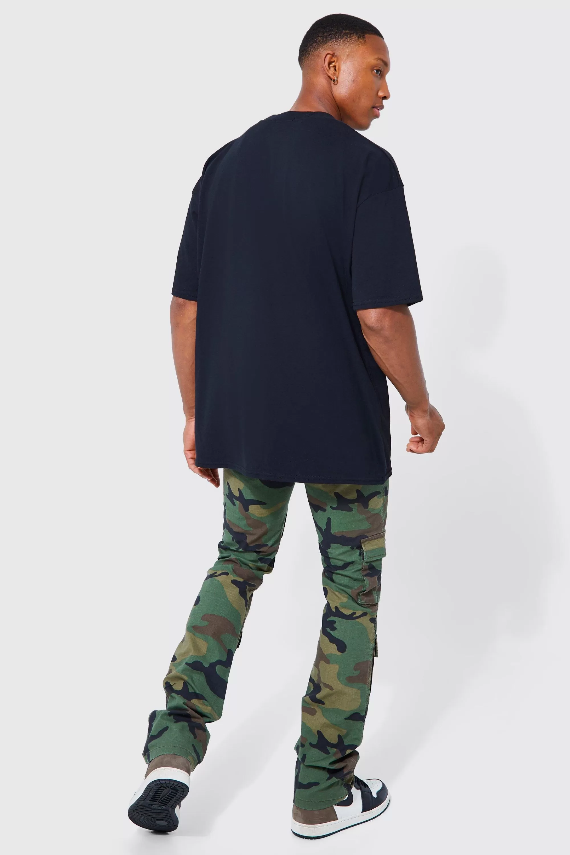 boohooMAN Fixed Waist Skinny Stacked Camo Cargo Trouser | UK