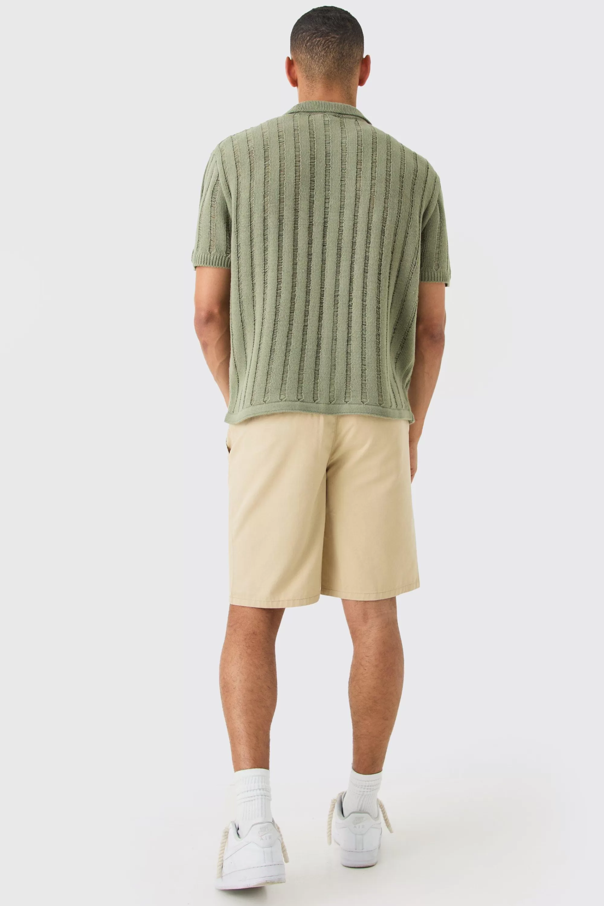 boohooMAN Fixed Waist Relaxed Fit Short Shorts | UK