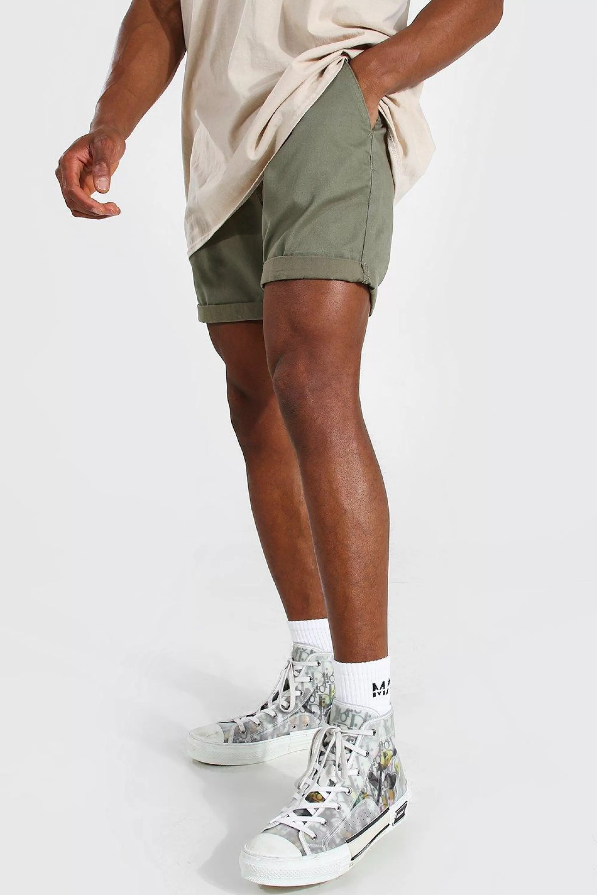 boohooMAN Fixed Waist Stretch Slim Chino Short | UK